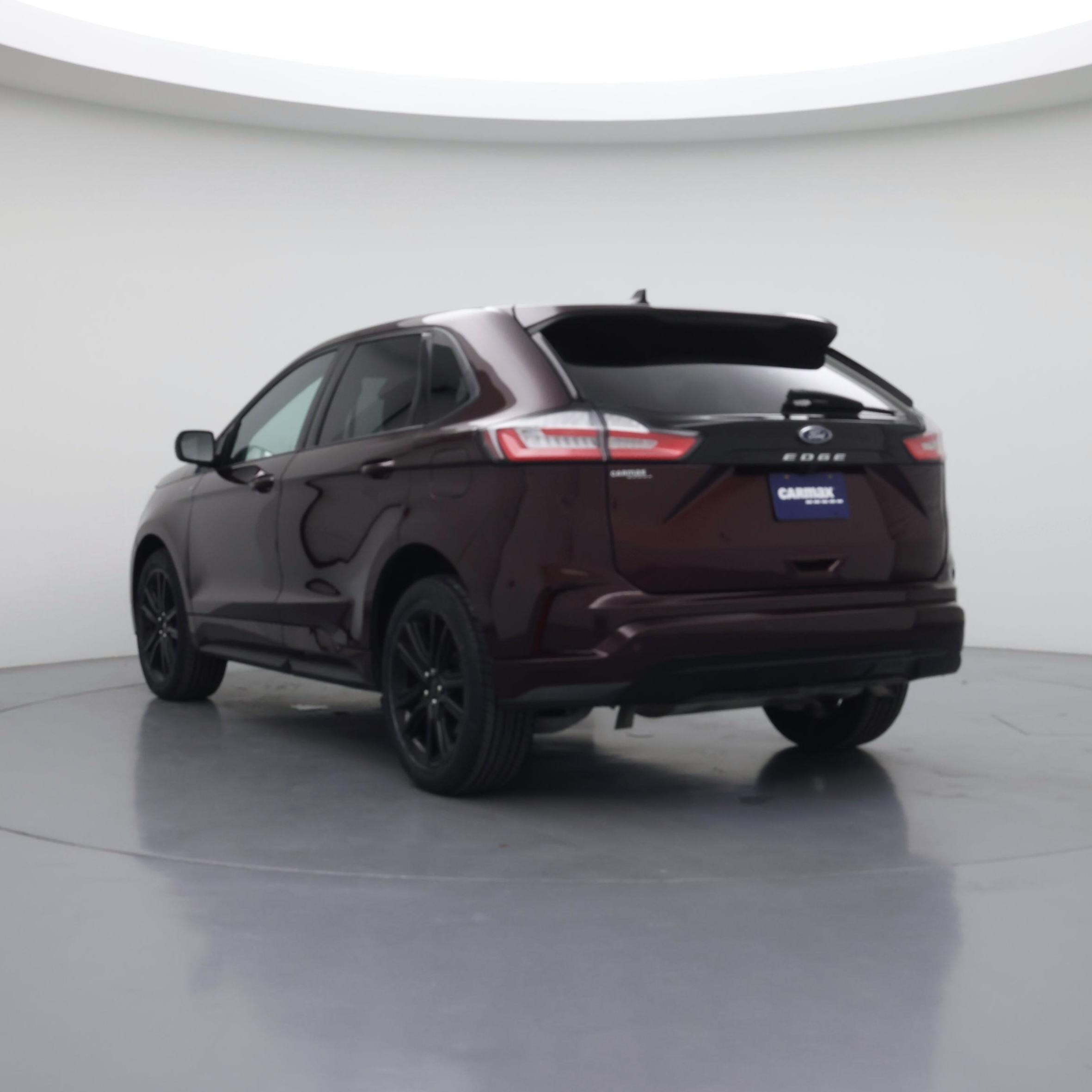 Thumbnail: 2023 Ford Edge - 2