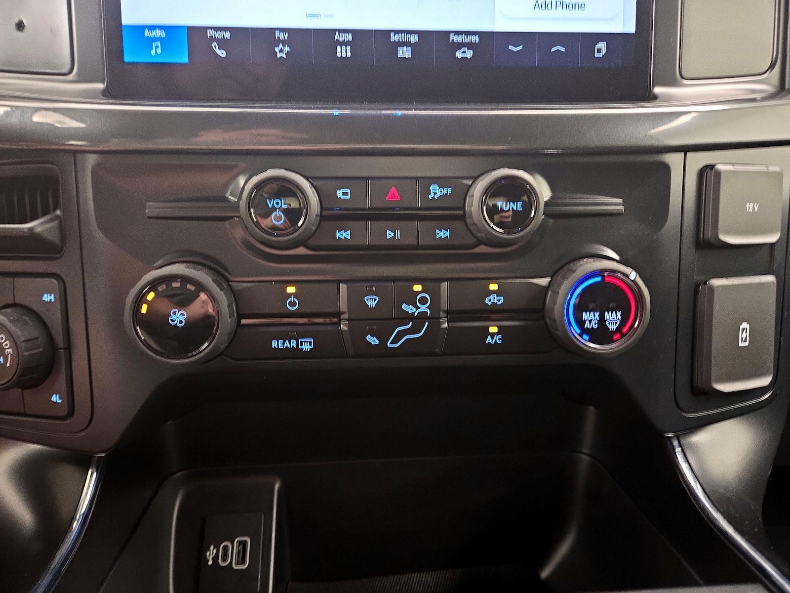 2025 Ford F-150 STX - Photo 17