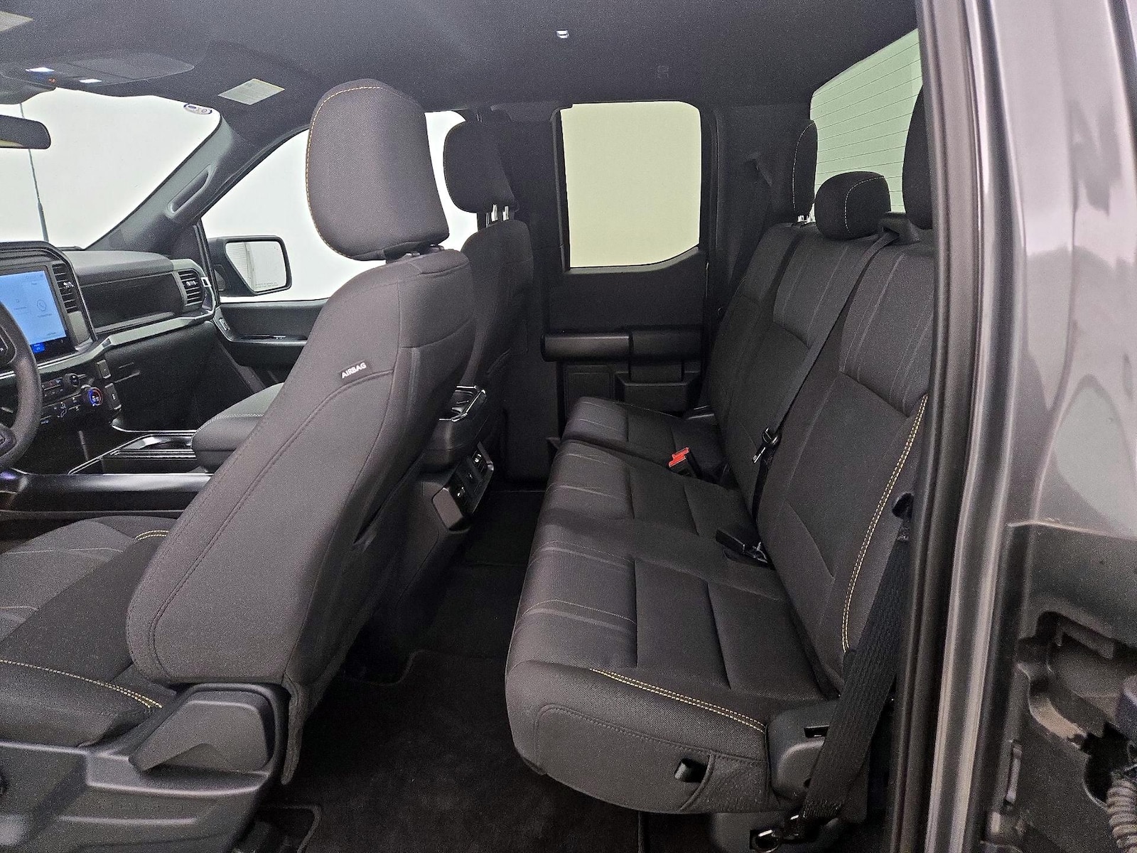 2025 Ford F-150 STX - Photo 20
