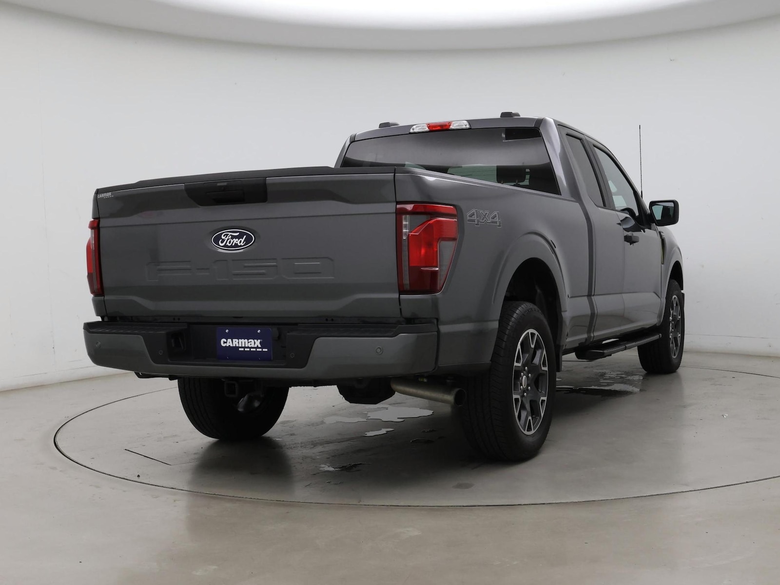 2025 Ford F-150 STX - Photo 9
