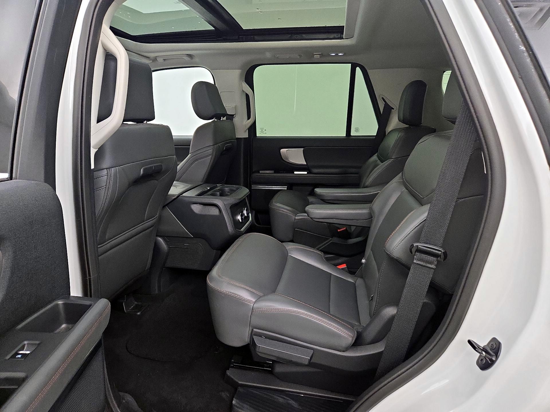 Thumbnail: 2025 Ford Expedition - 20