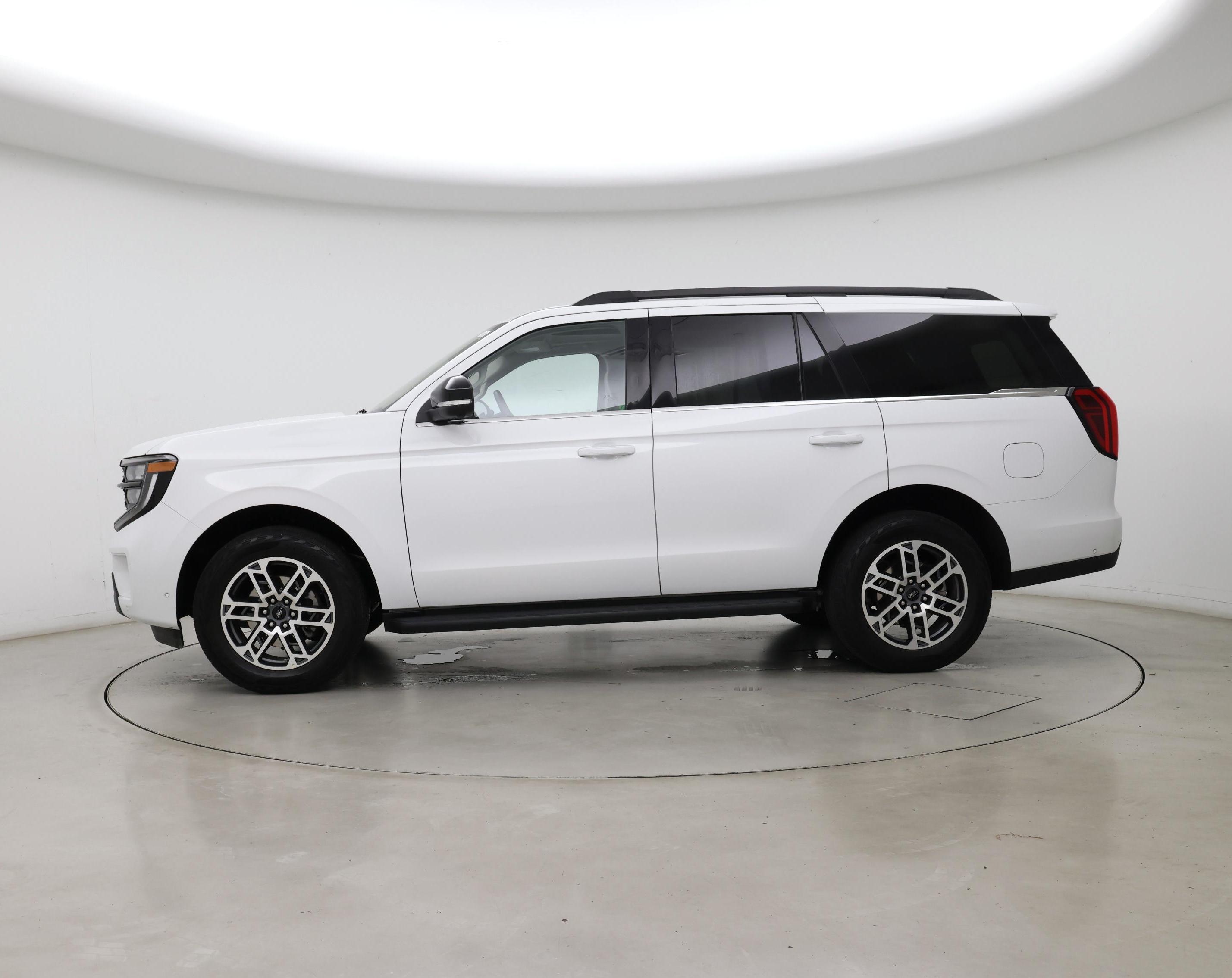 Thumbnail: 2025 Ford Expedition - 3