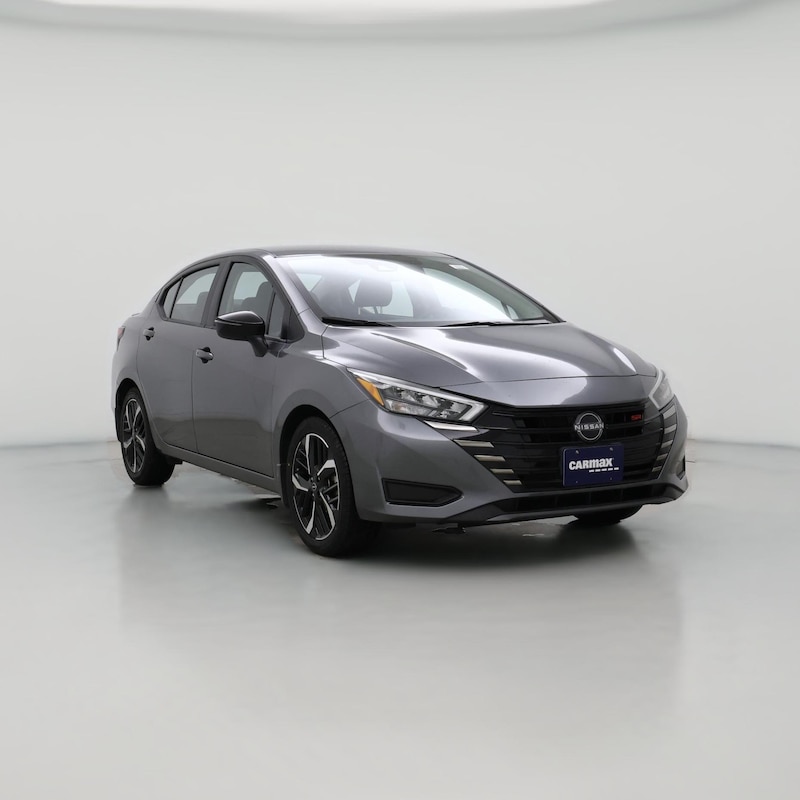 2024 Nissan Versa SR