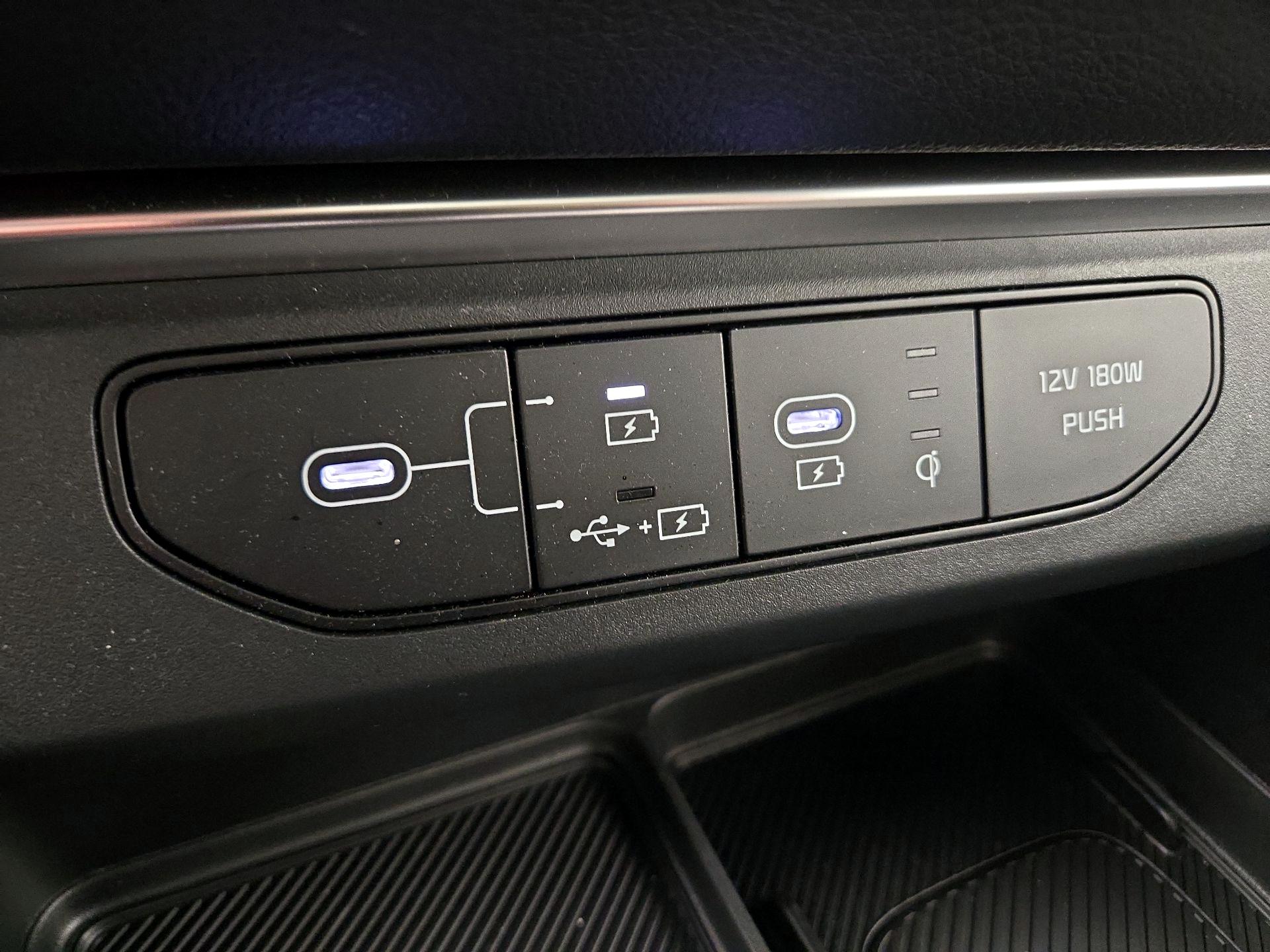 Thumbnail: 2026 Kia Carnival - 19
