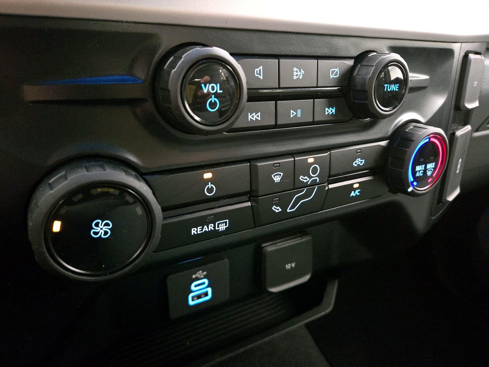 2024 Ford F-250 Super Duty XL - Photo 17