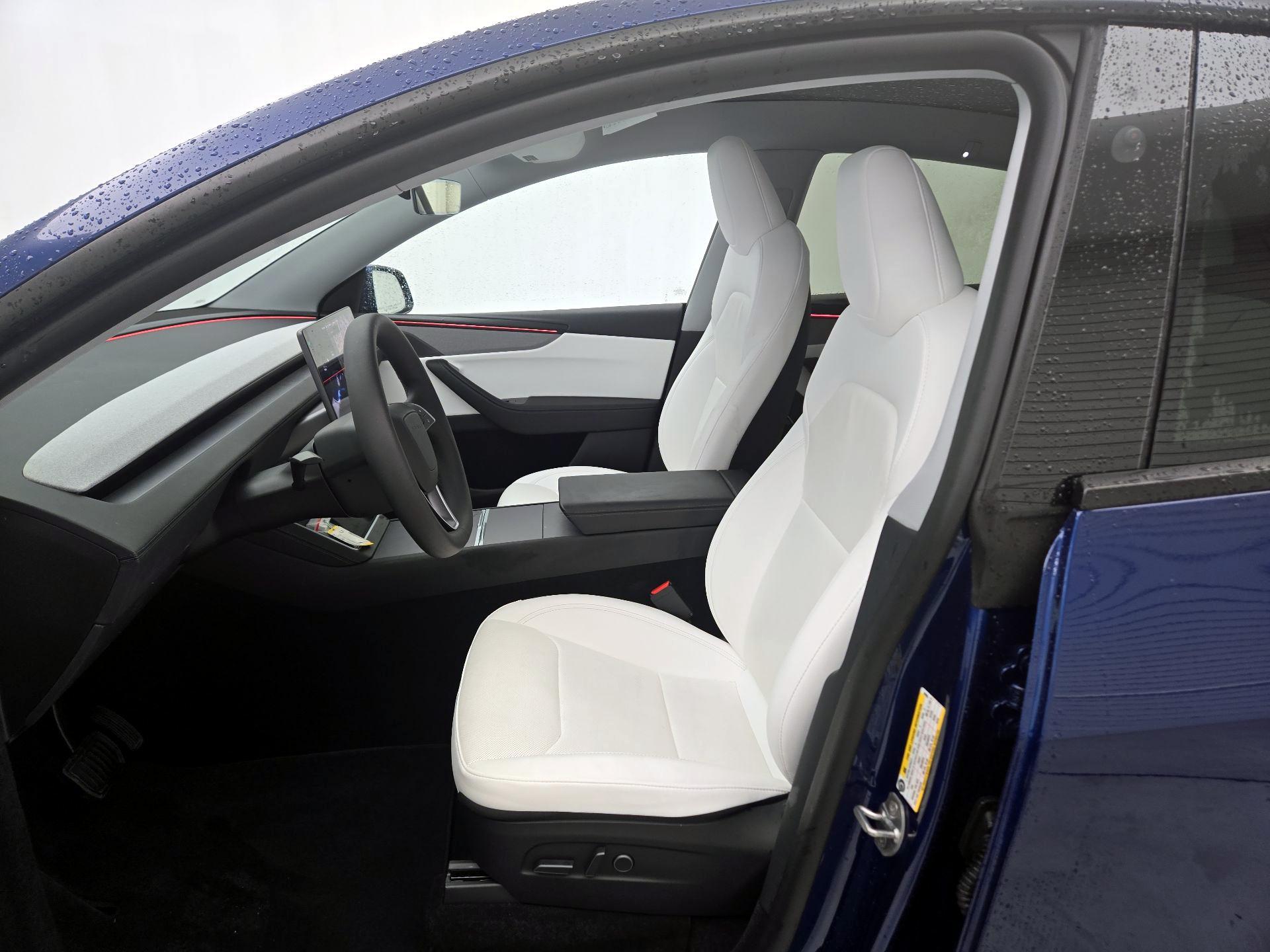 Thumbnail: 2026 Tesla Model Y - 11