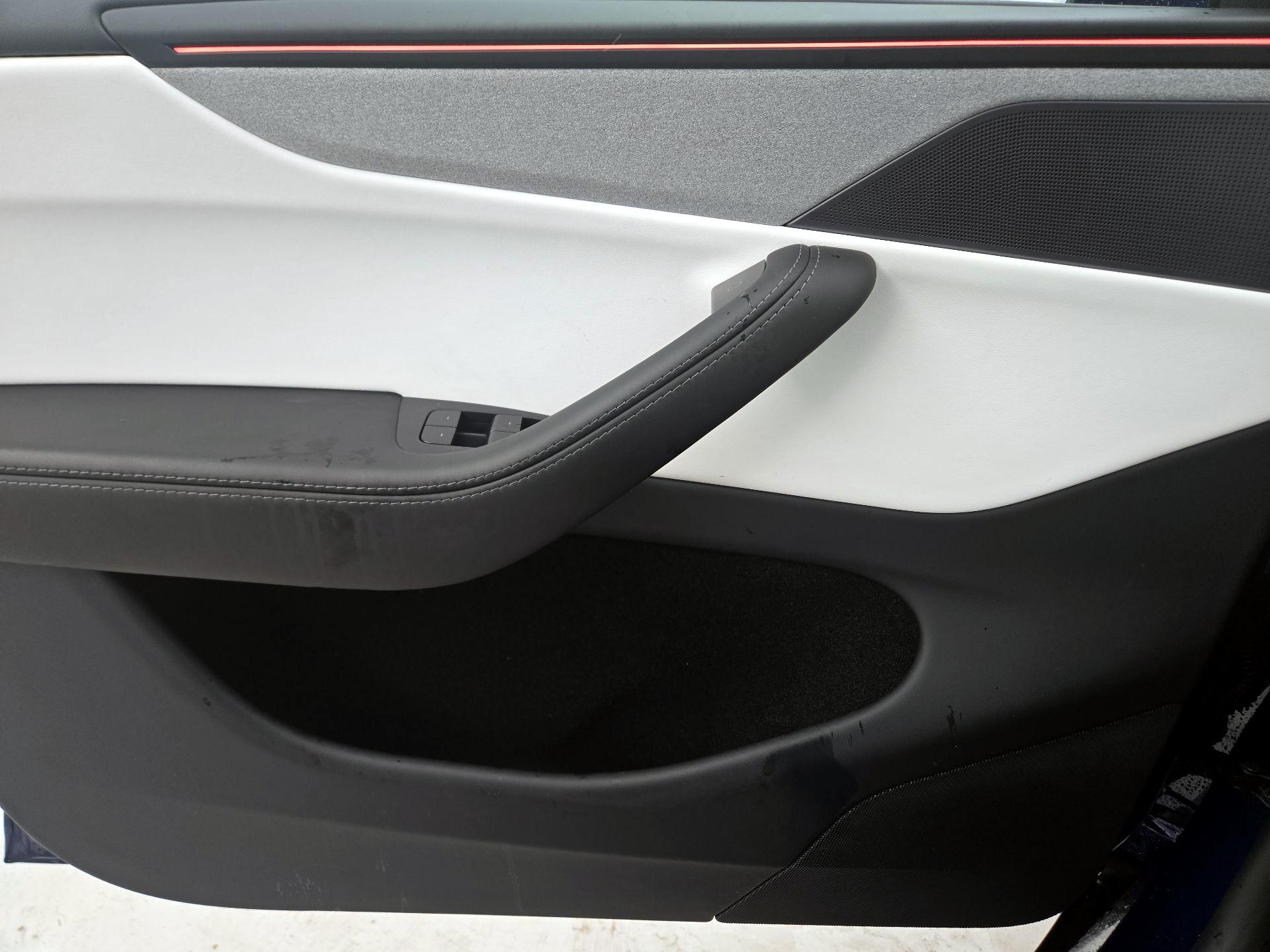 Thumbnail: 2026 Tesla Model Y - 12