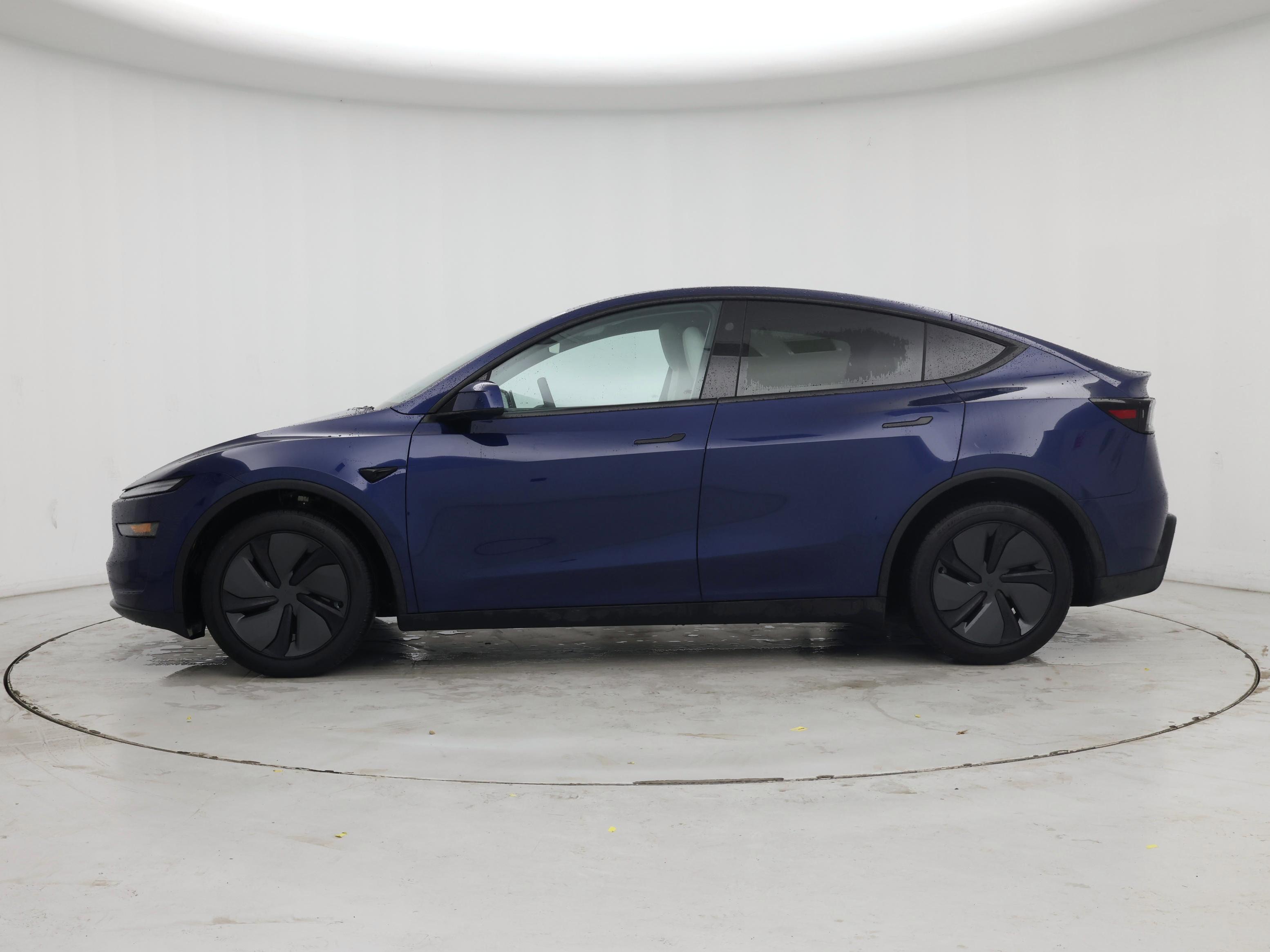 Thumbnail: 2026 Tesla Model Y - 3