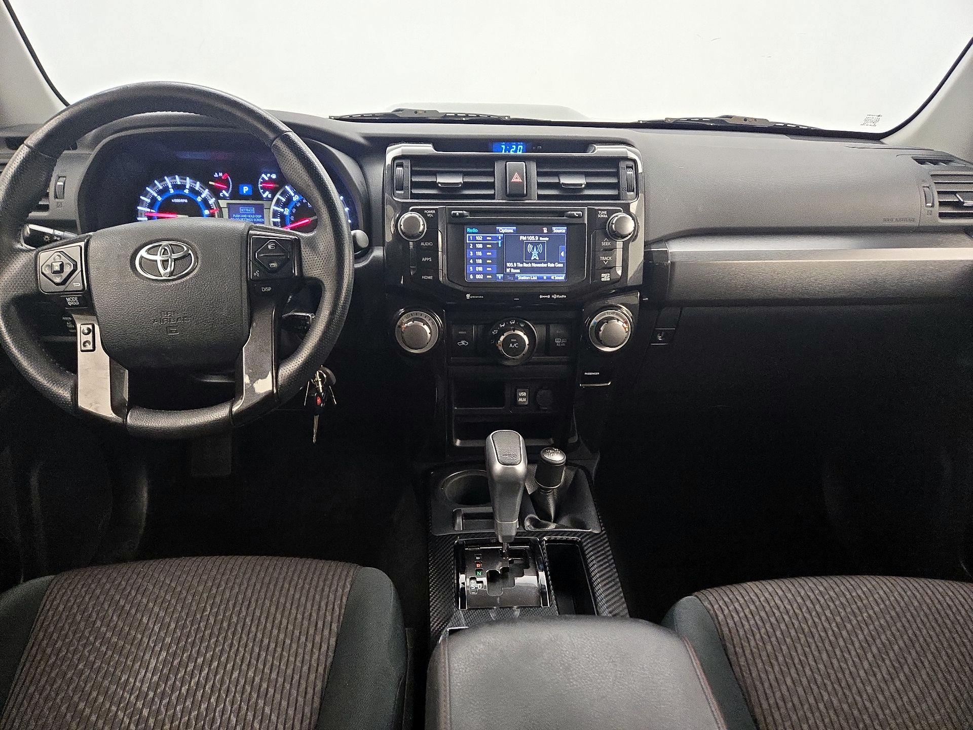 Thumbnail: 2019 Toyota 4Runner - 9