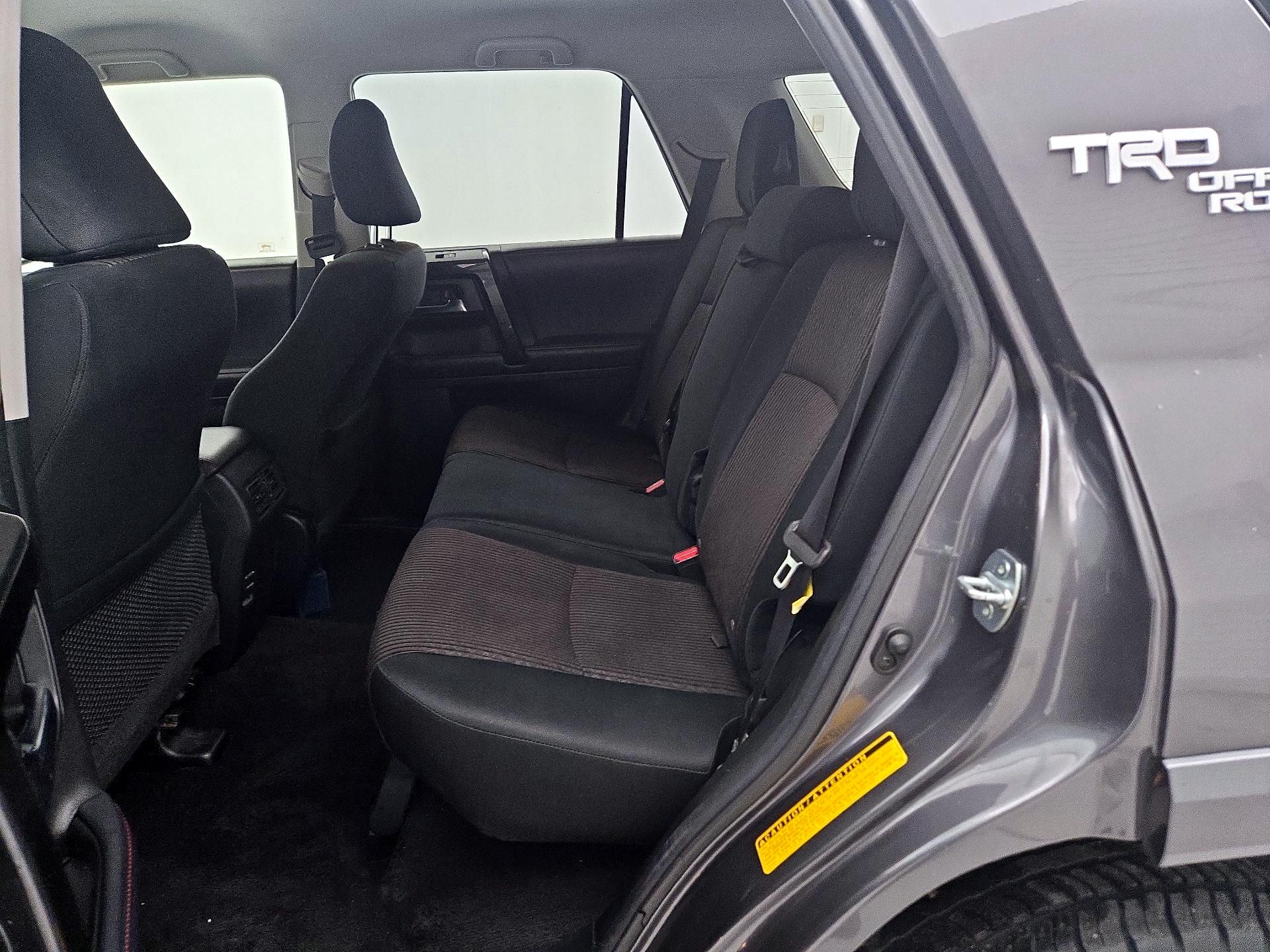 Thumbnail: 2019 Toyota 4Runner - 19