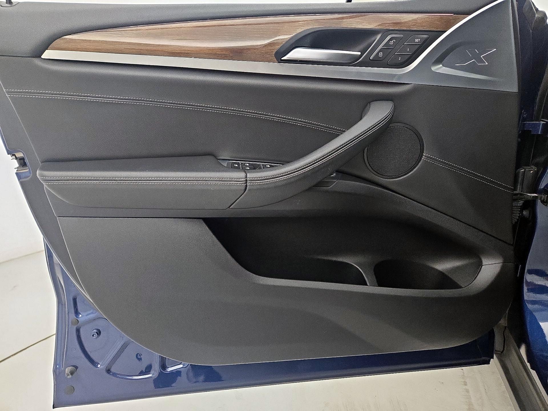 Thumbnail: 2018 BMW X3 - 12