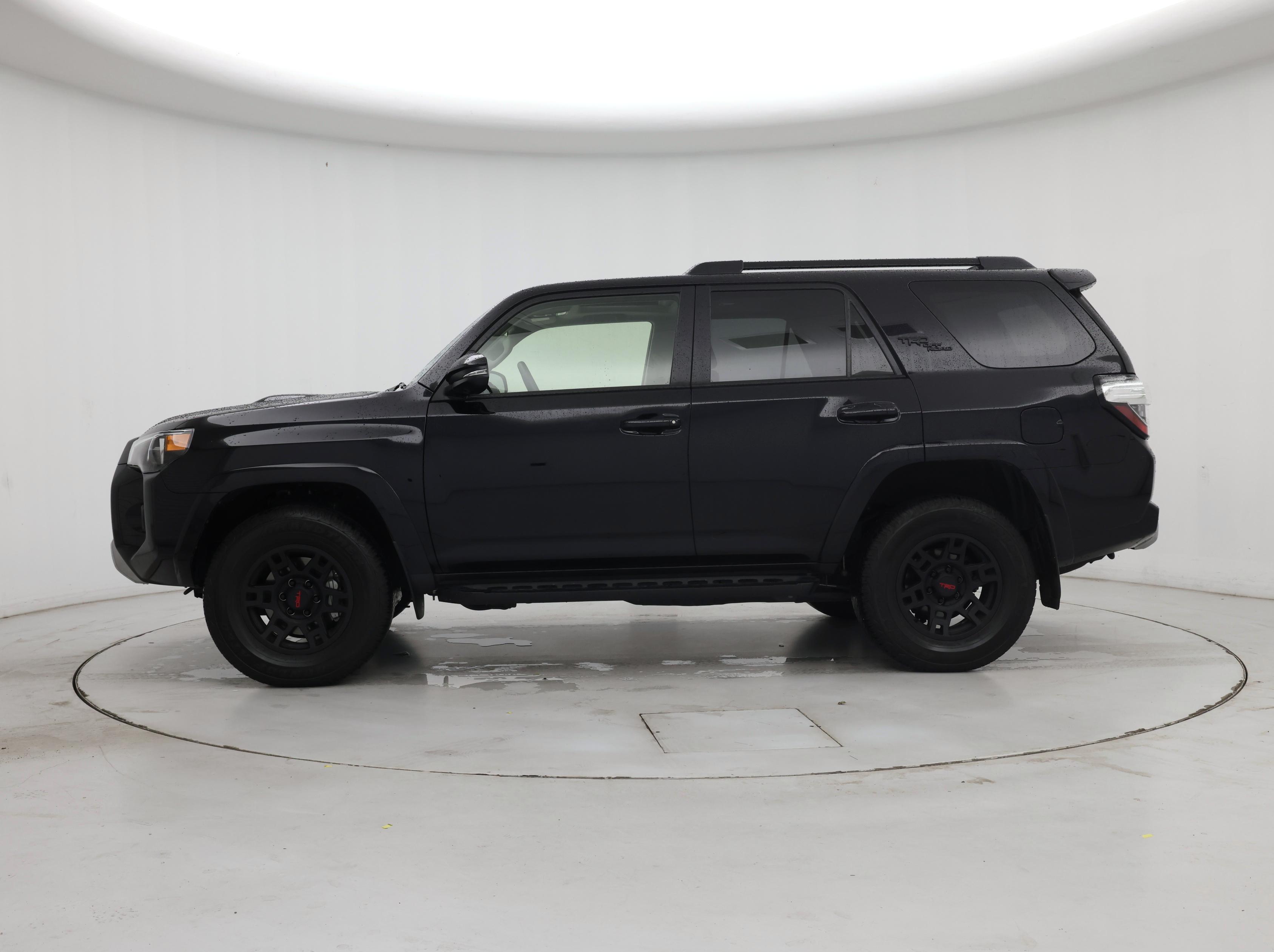 Thumbnail: 2024 Toyota 4Runner - 3