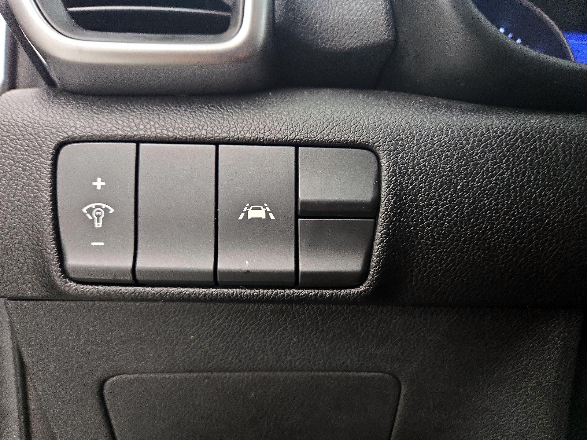 Thumbnail: 2020 Kia Sportage - 13