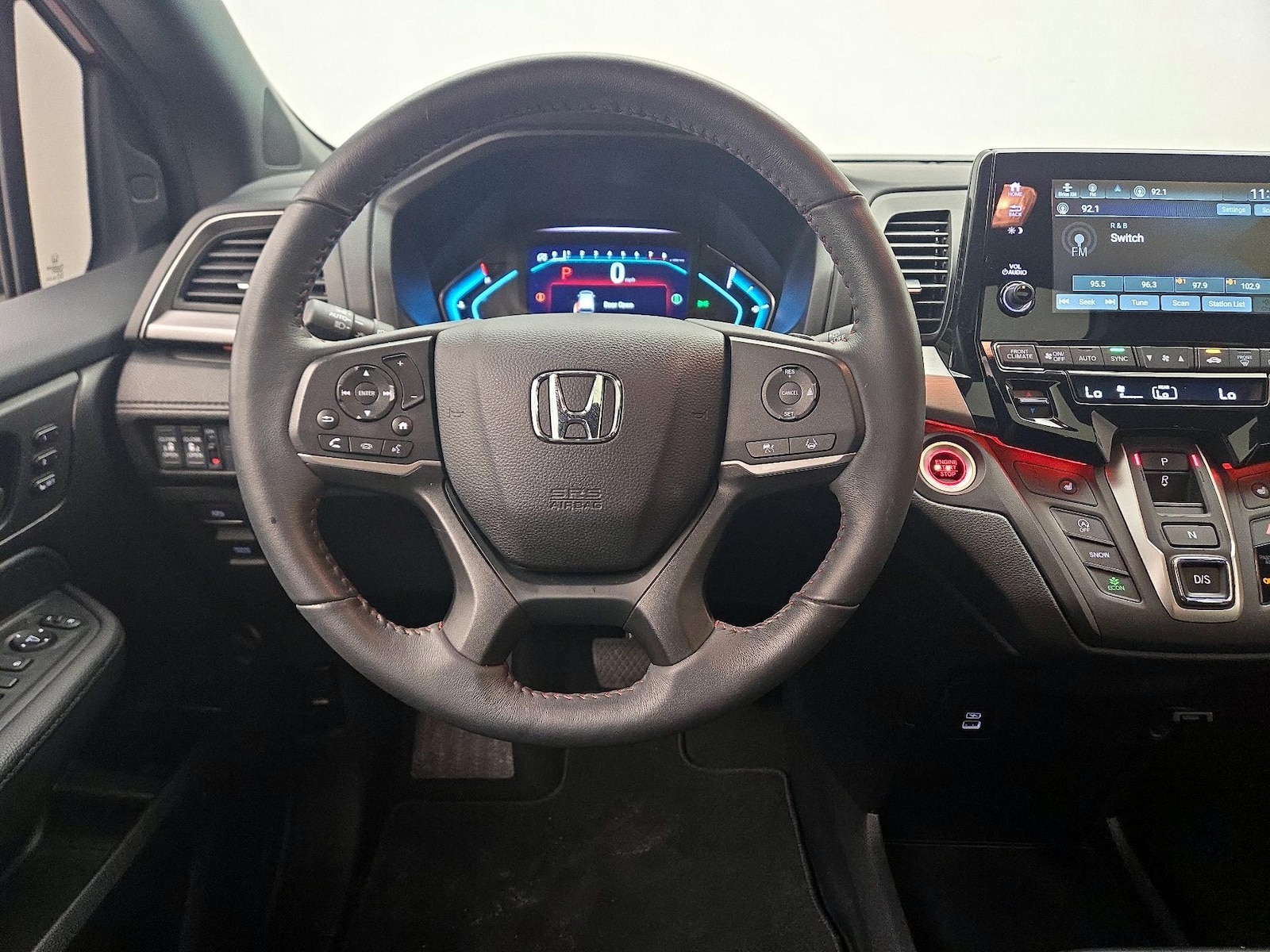 2024 Honda Odyssey SPORT - Photo 11