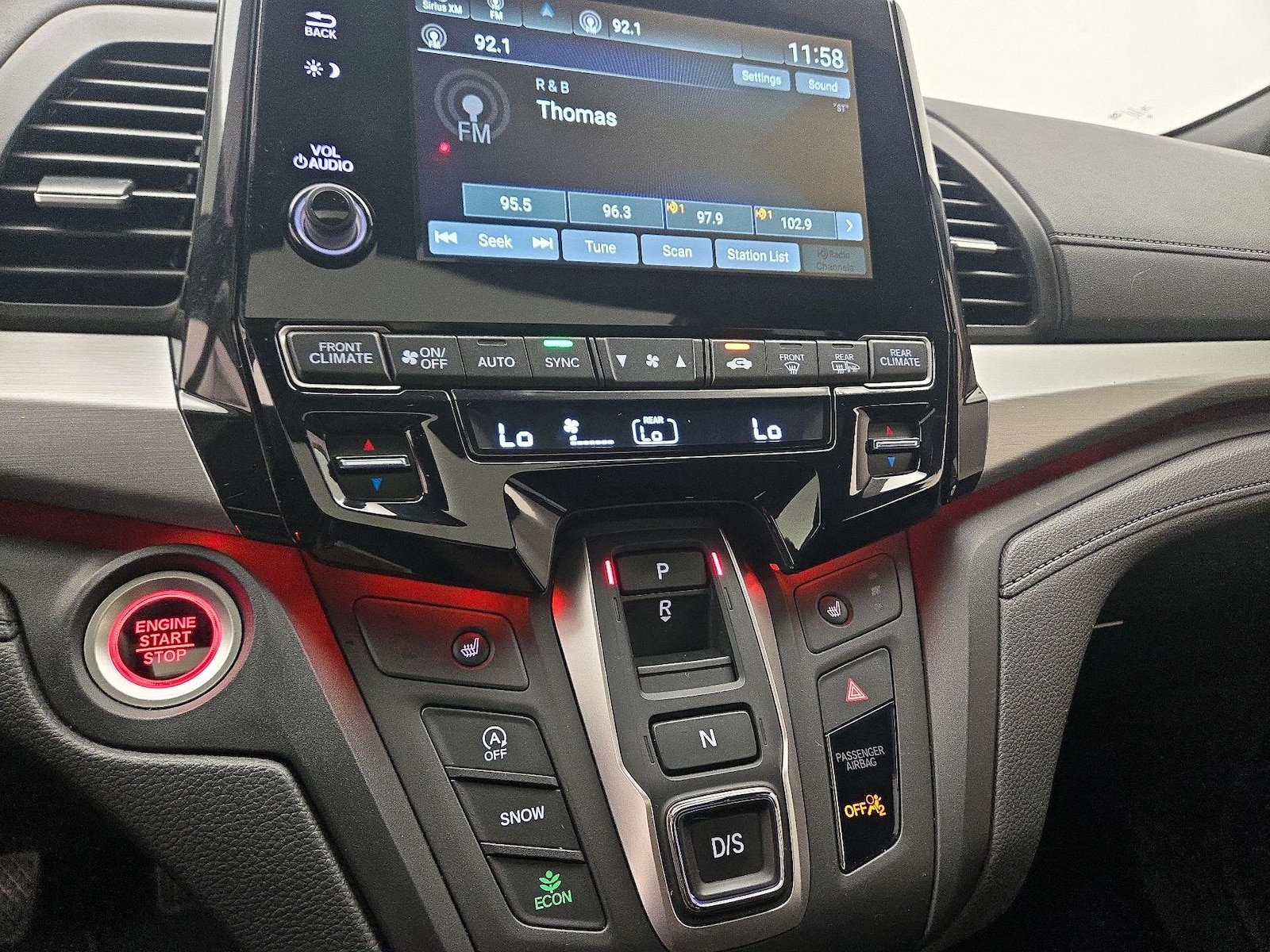 2024 Honda Odyssey SPORT - Photo 17