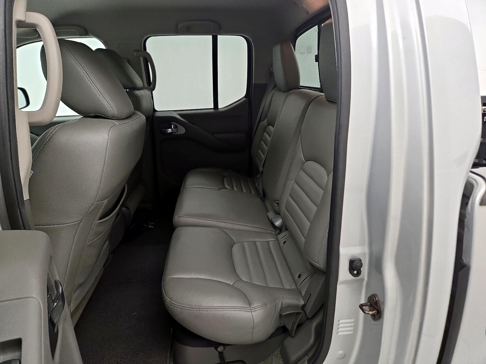 2014 Nissan Frontier SV - Photo 20