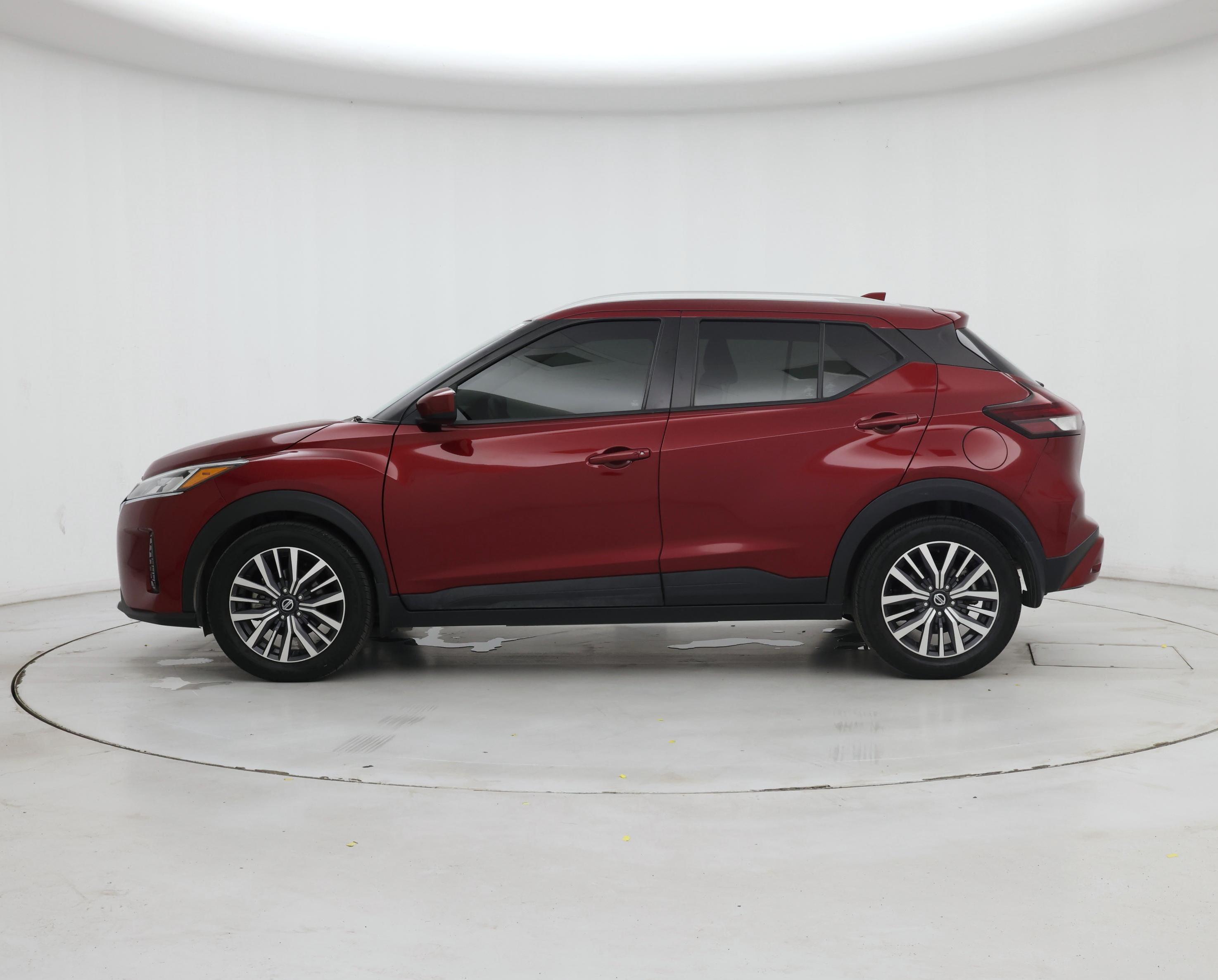 Thumbnail: 2021 Nissan Kicks - 3