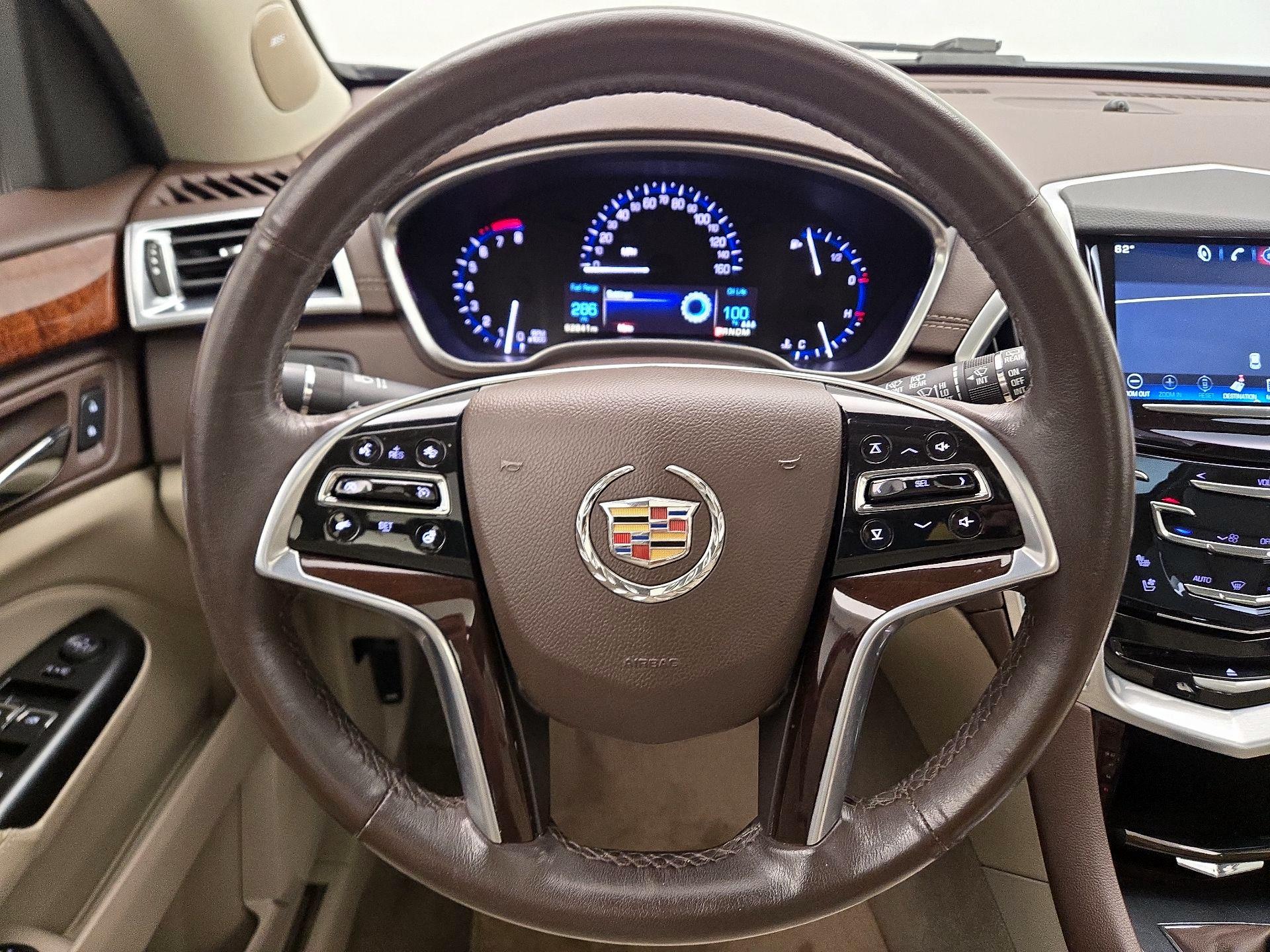 Thumbnail: 2016 Cadillac SRX - 10