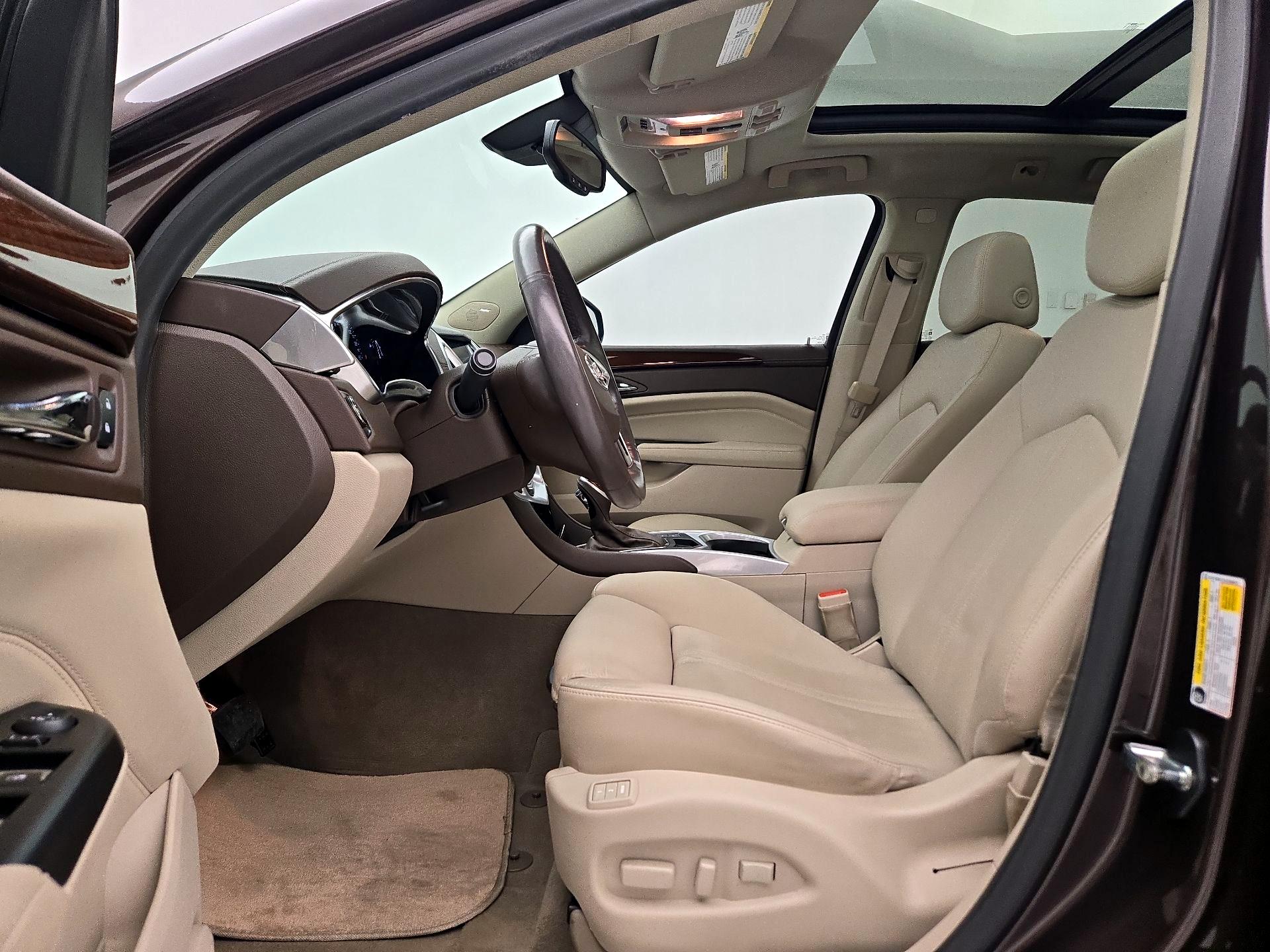 Thumbnail: 2016 Cadillac SRX - 11