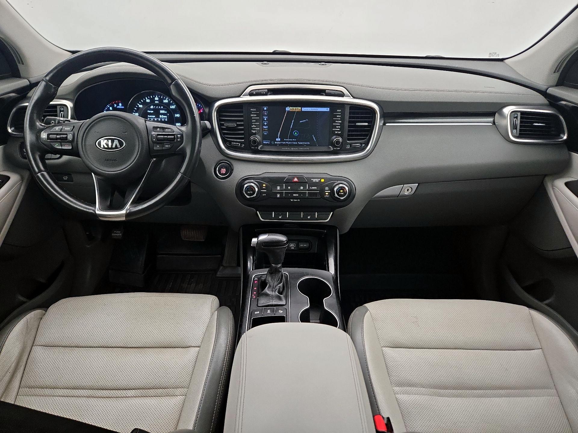 Thumbnail: 2018 Kia Sorento - 9