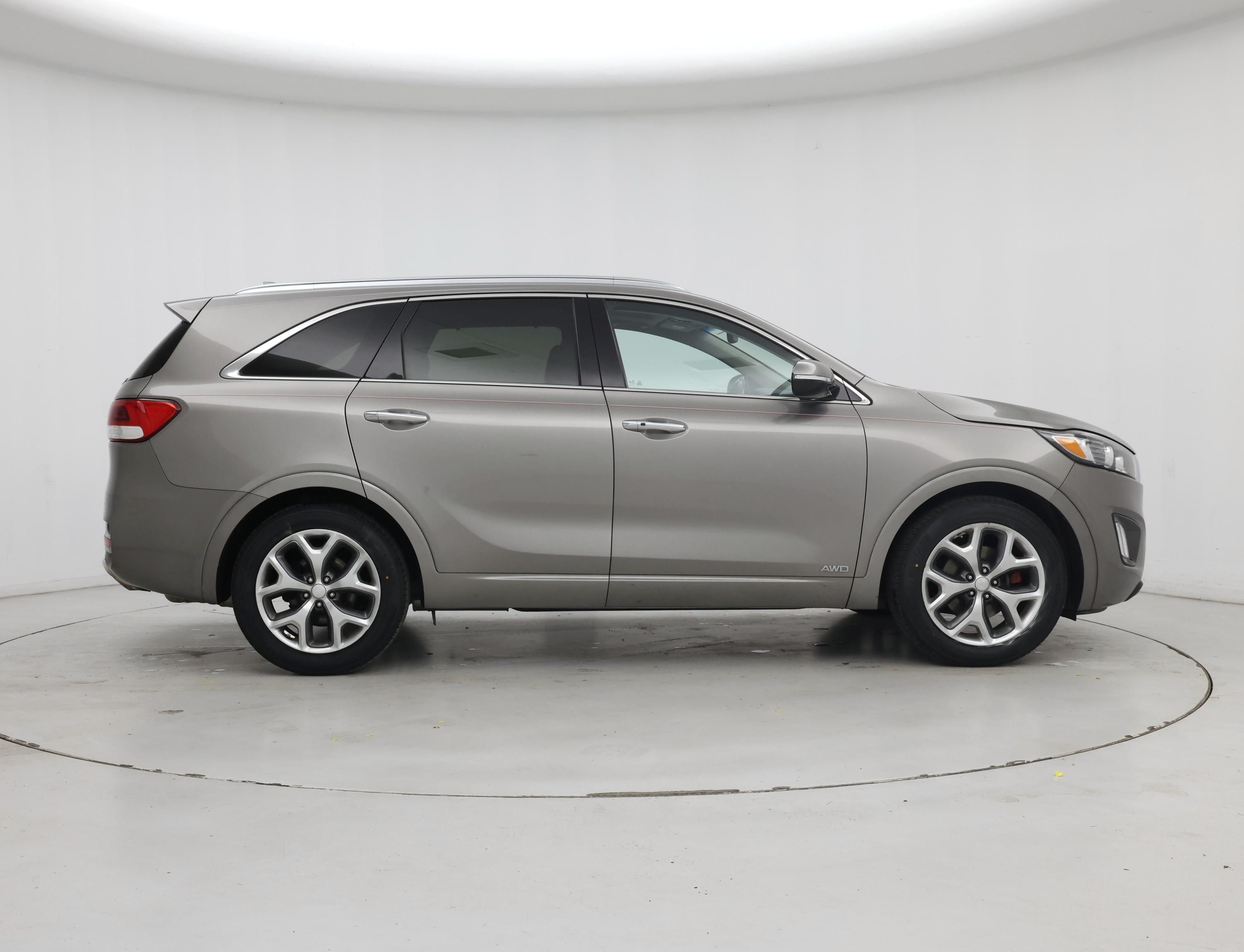 Thumbnail: 2018 Kia Sorento - 7