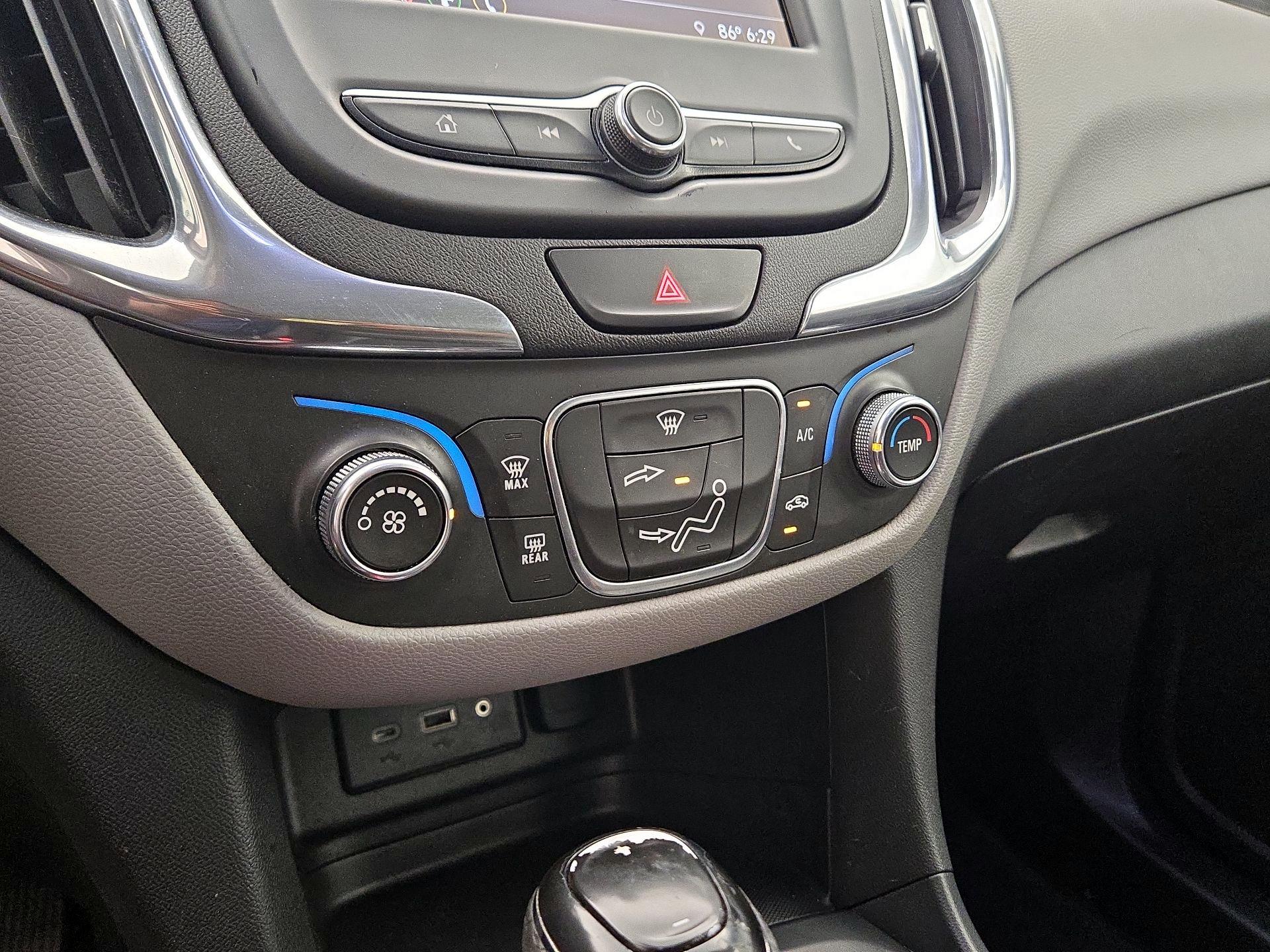 Thumbnail: 2019 Chevrolet Equinox - 16