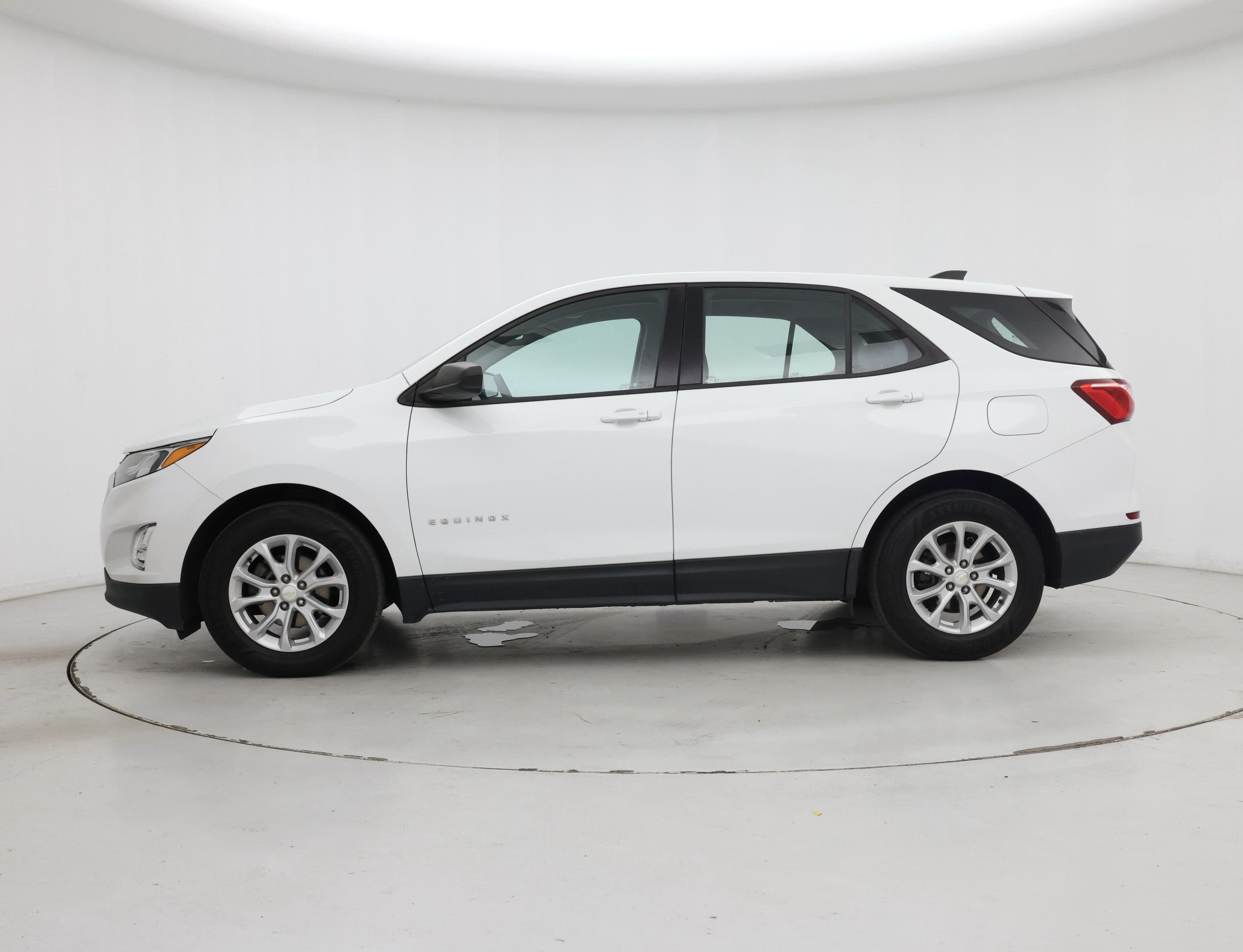 Thumbnail: 2019 Chevrolet Equinox - 3