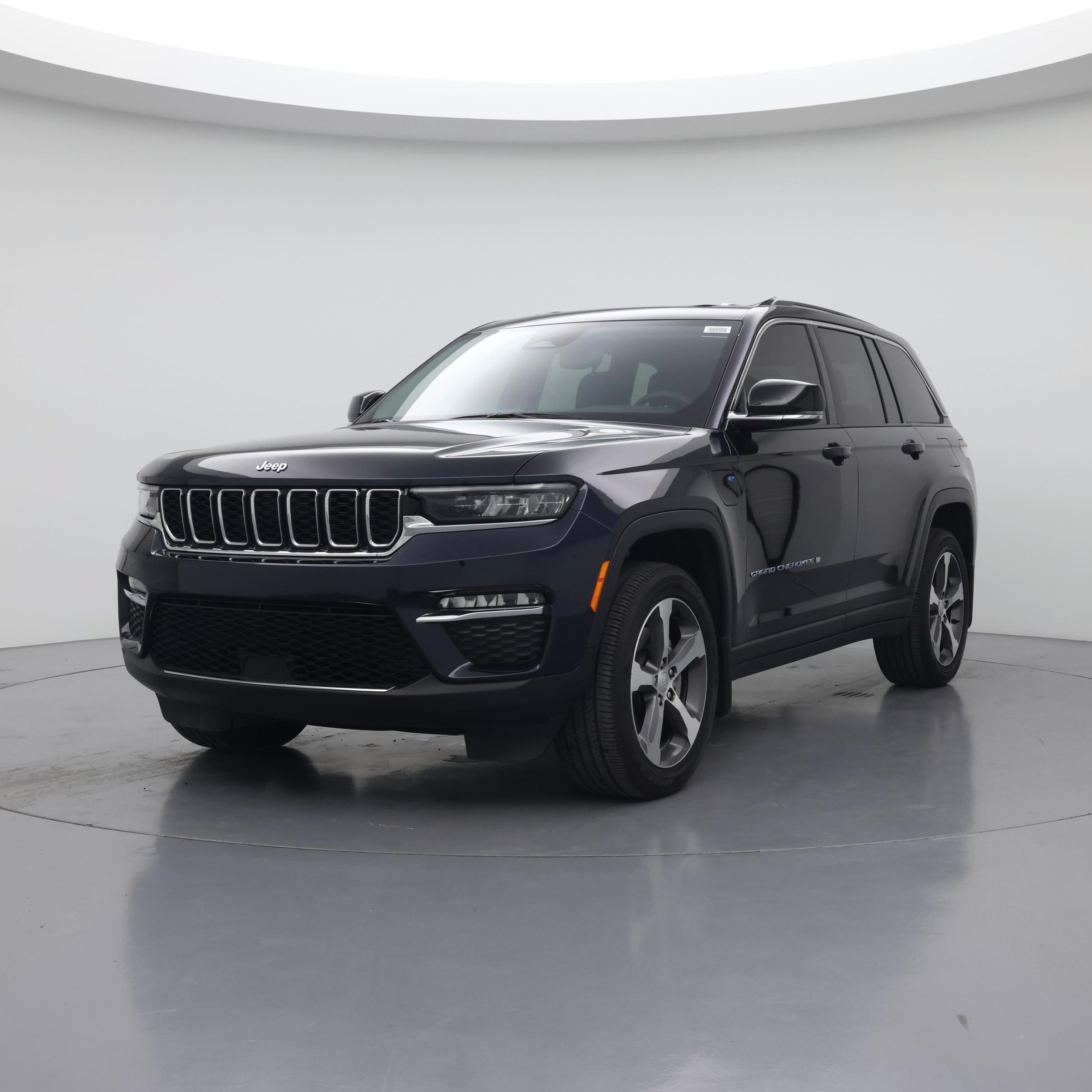Thumbnail: 2024 Jeep Grand Cherokee - 4