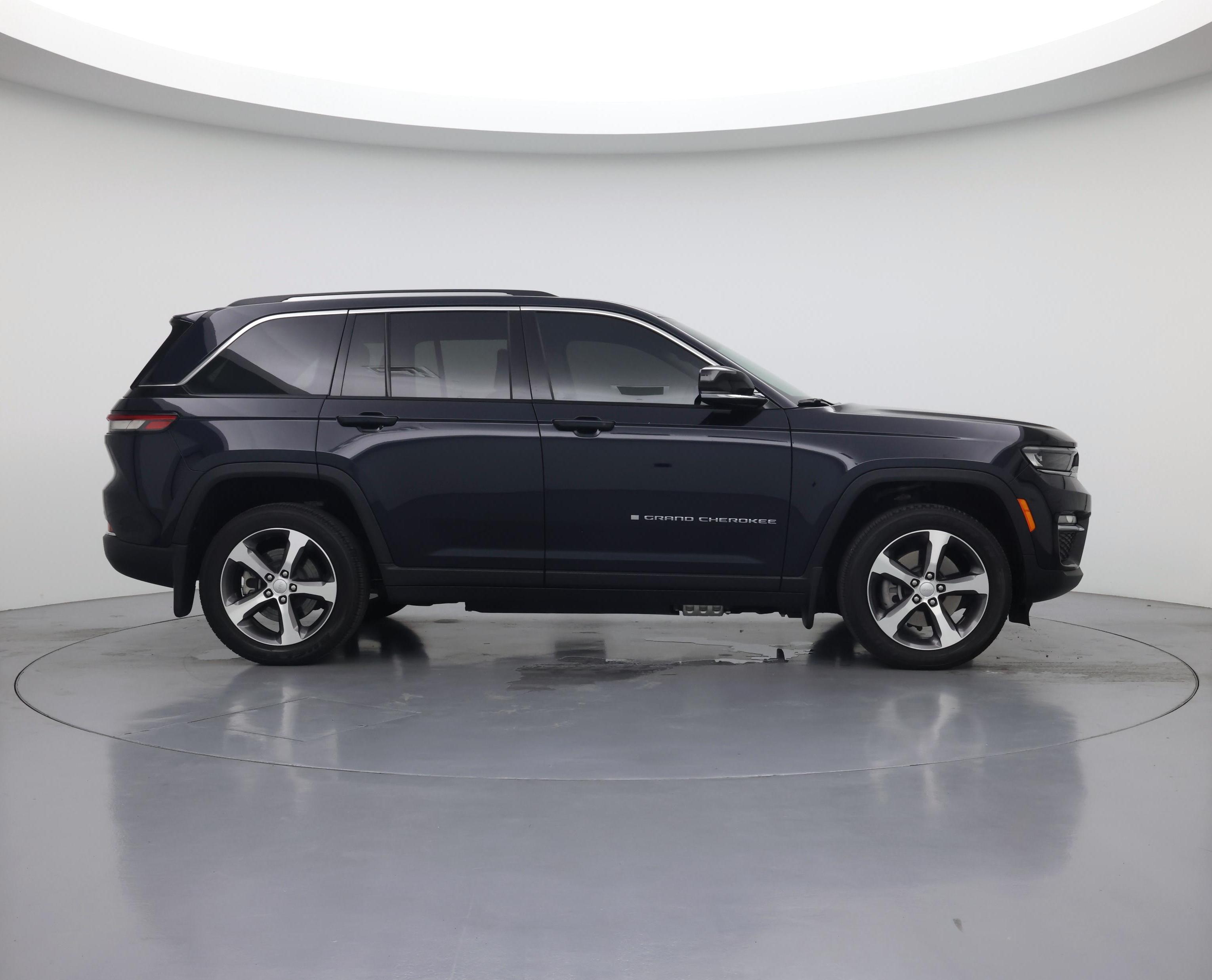 Thumbnail: 2024 Jeep Grand Cherokee - 7