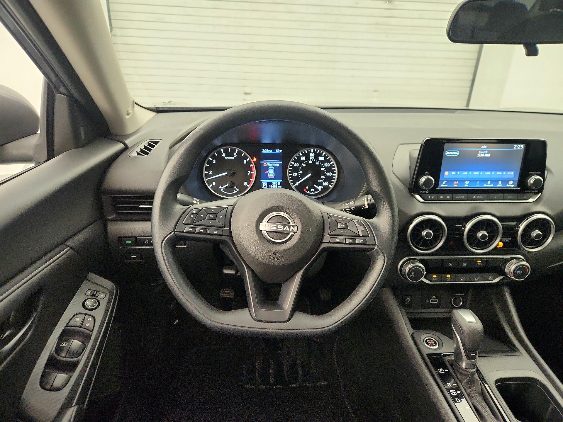 Thumbnail: 2025 Nissan Sentra - 10
