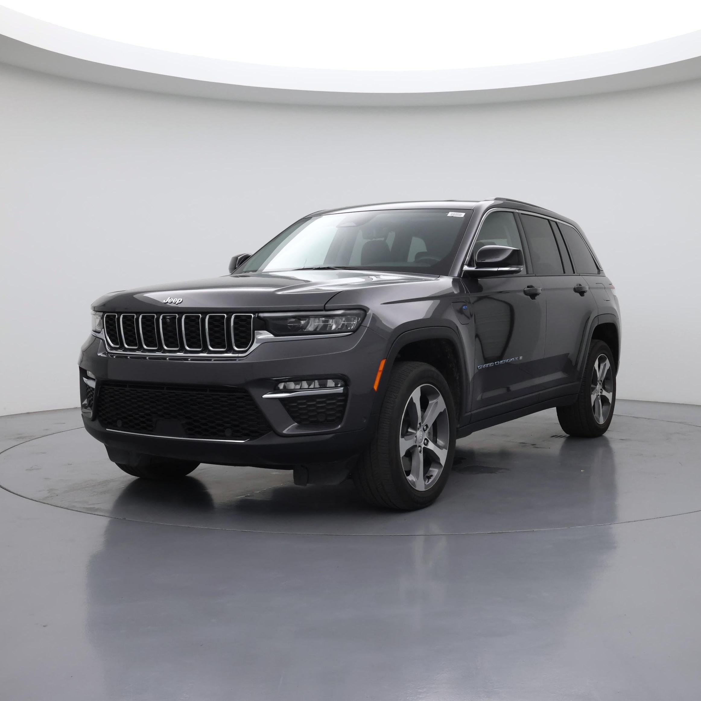 Thumbnail: 2022 Jeep Grand Cherokee - 4