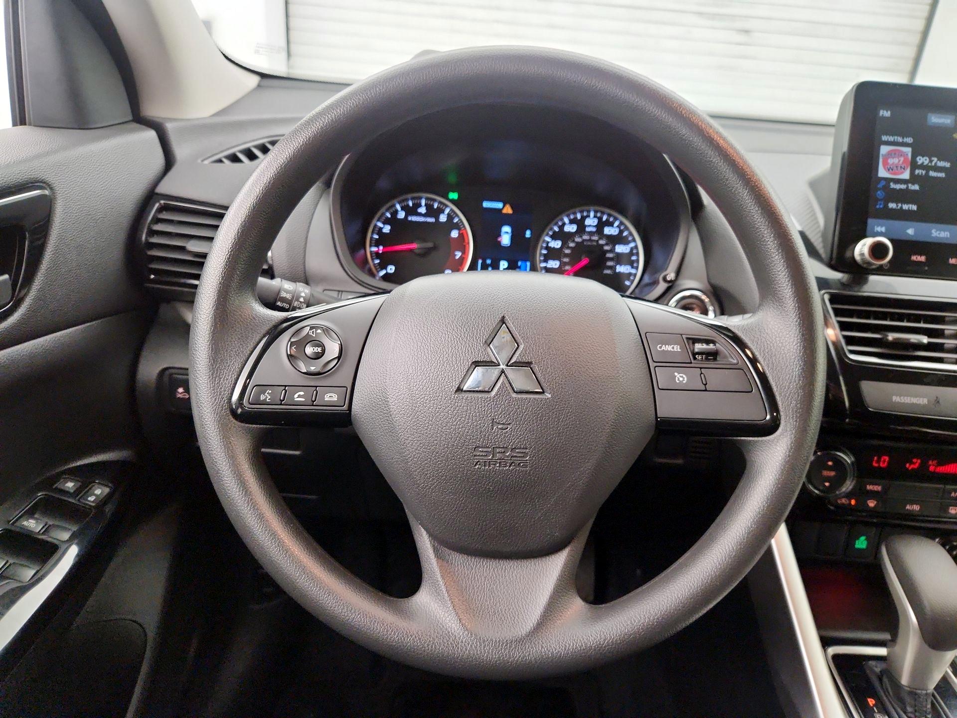Thumbnail: 2024 Mitsubishi Eclipse Cross - 10