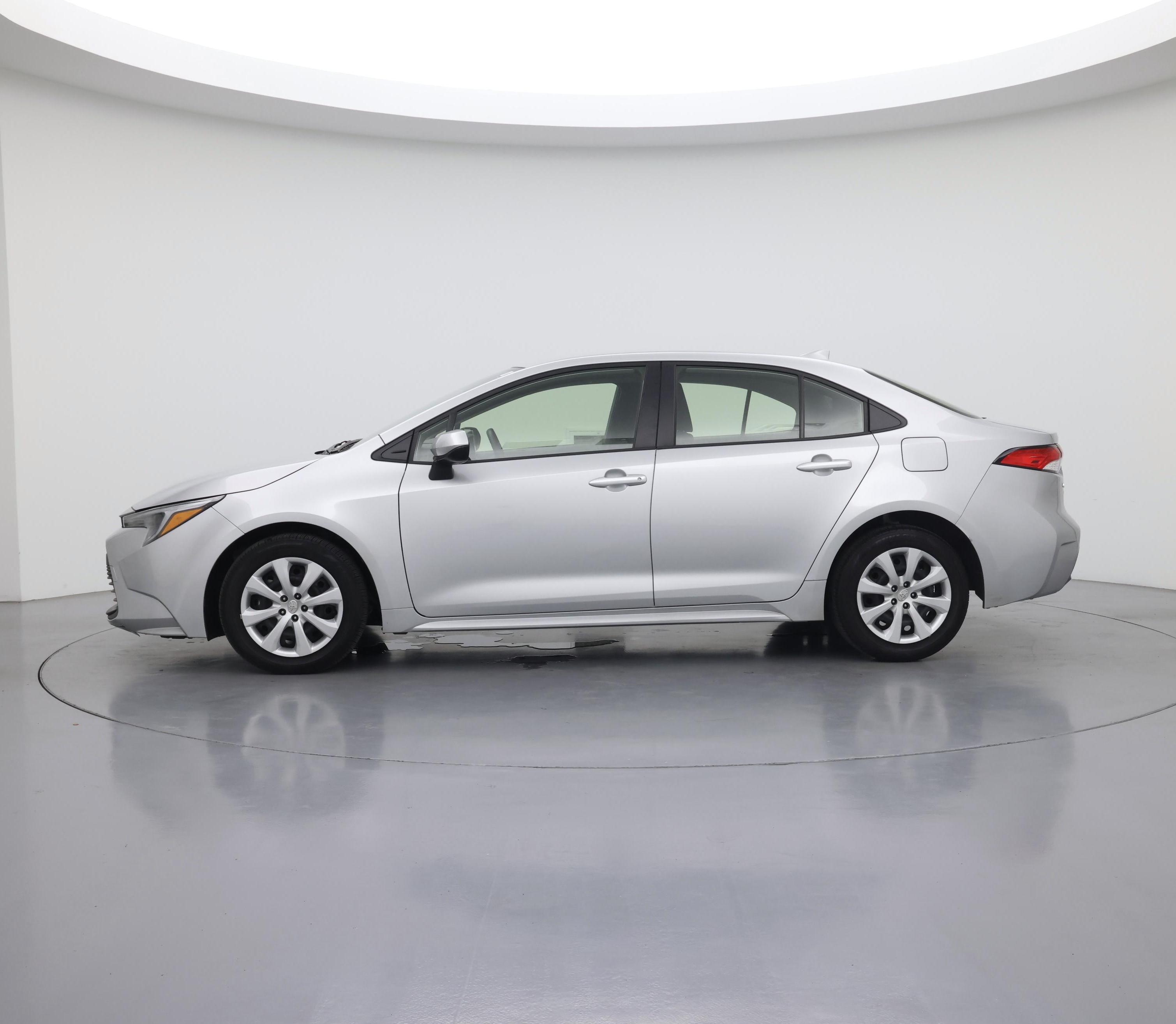 Thumbnail: 2025 Toyota Corolla - 3