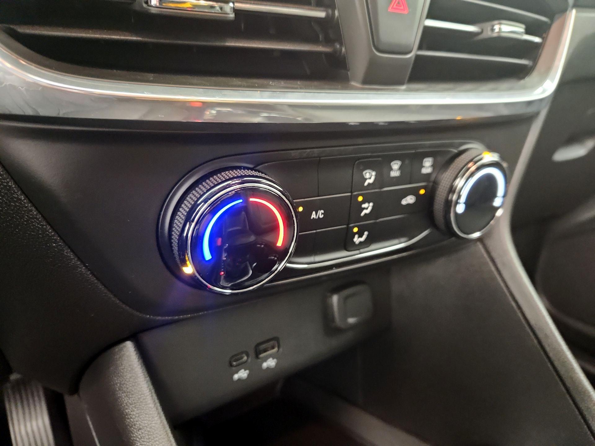 Thumbnail: 2024 Buick Encore GX - 16