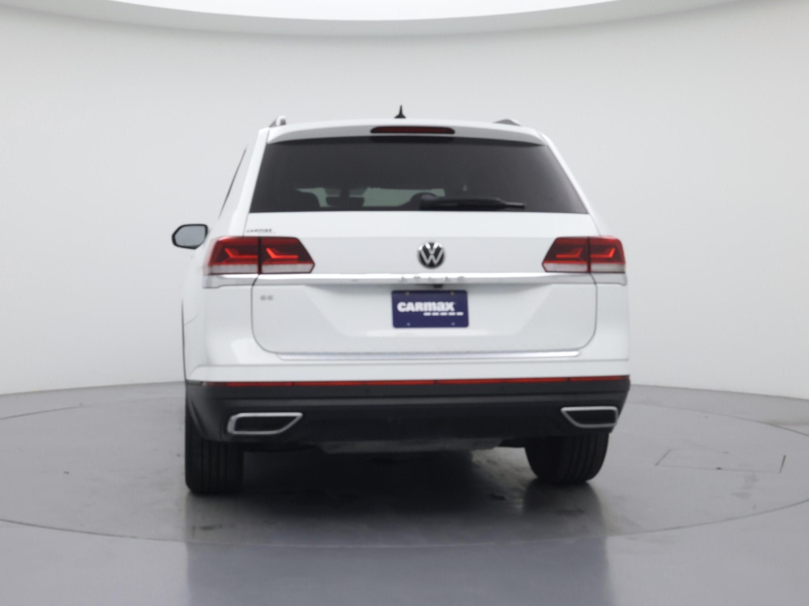 2022 Volkswagen Atlas SE w/Tech - Photo 7