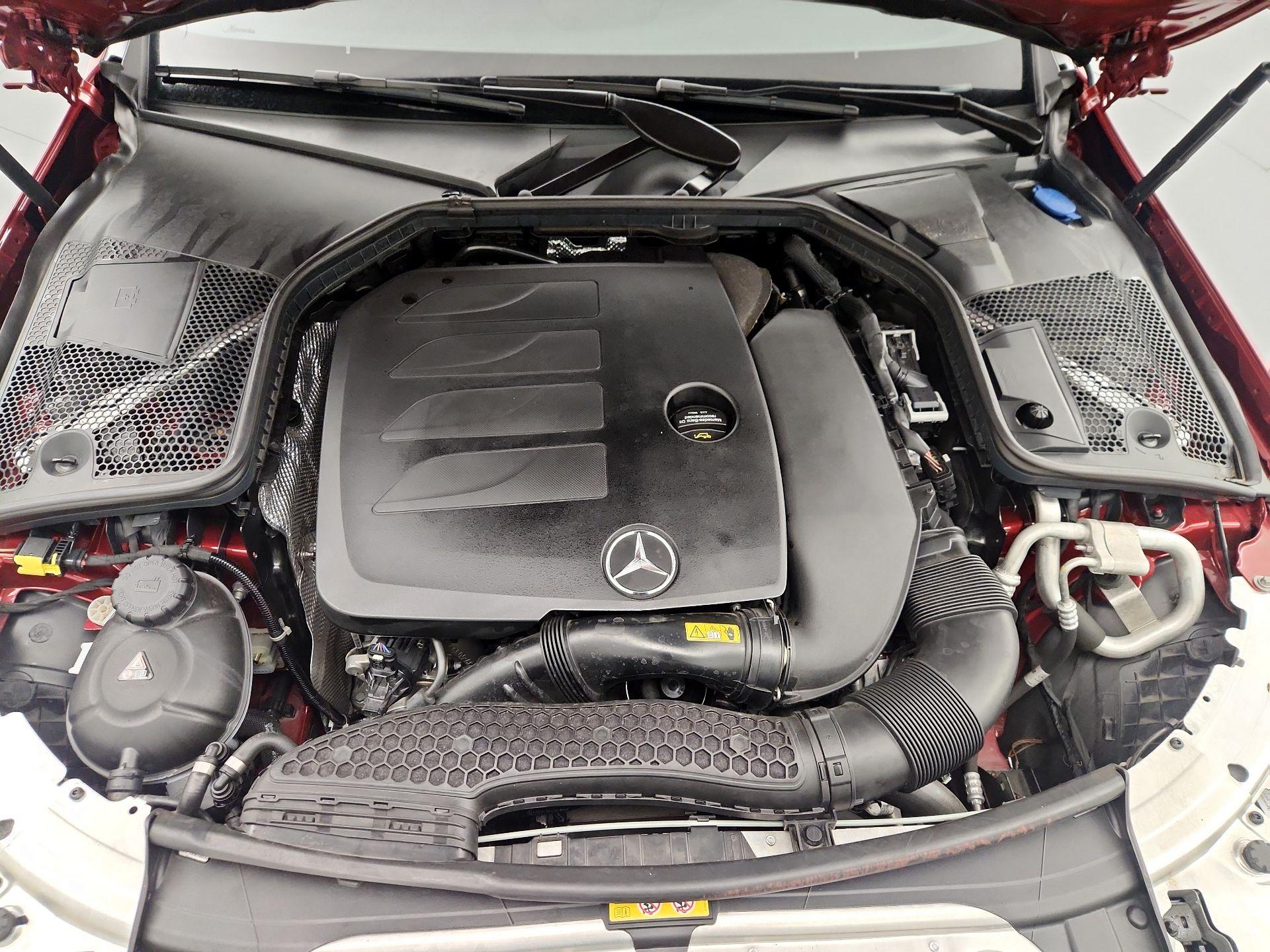 Thumbnail: 2022 Mercedes-Benz C-Class - 19
