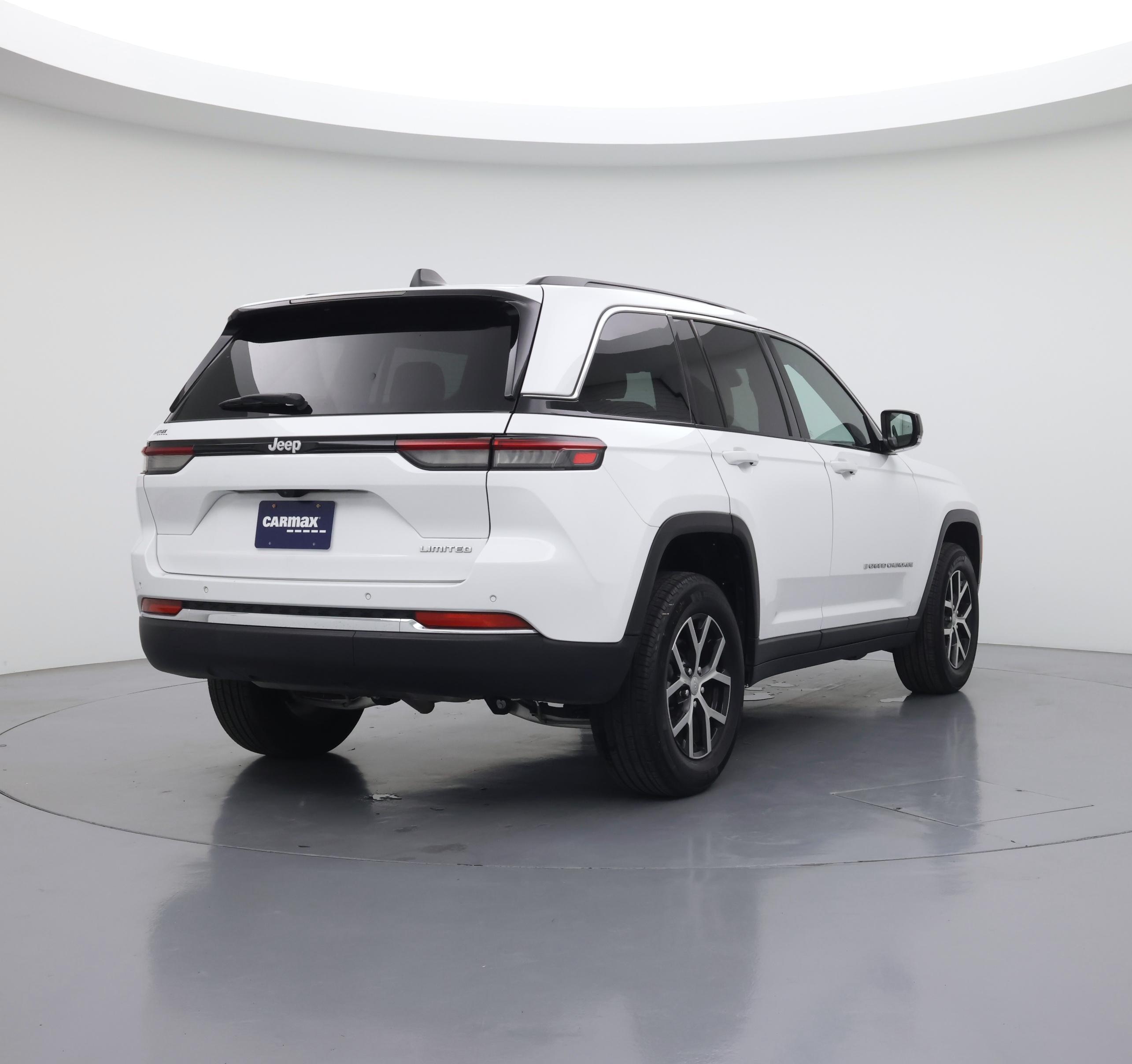 Thumbnail: 2024 Jeep Grand Cherokee - 8