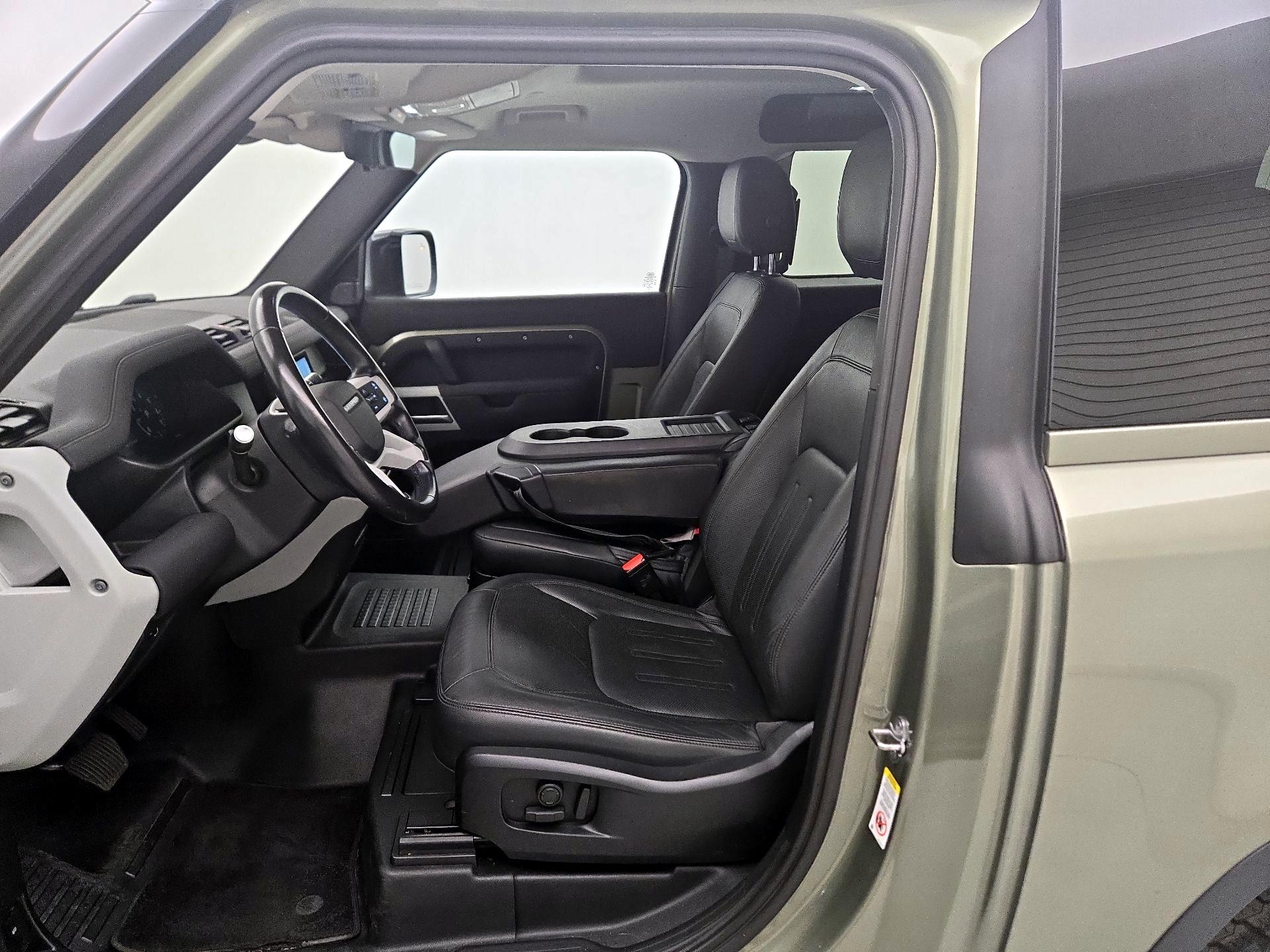 Thumbnail: 2021 Land Rover Defender - 11