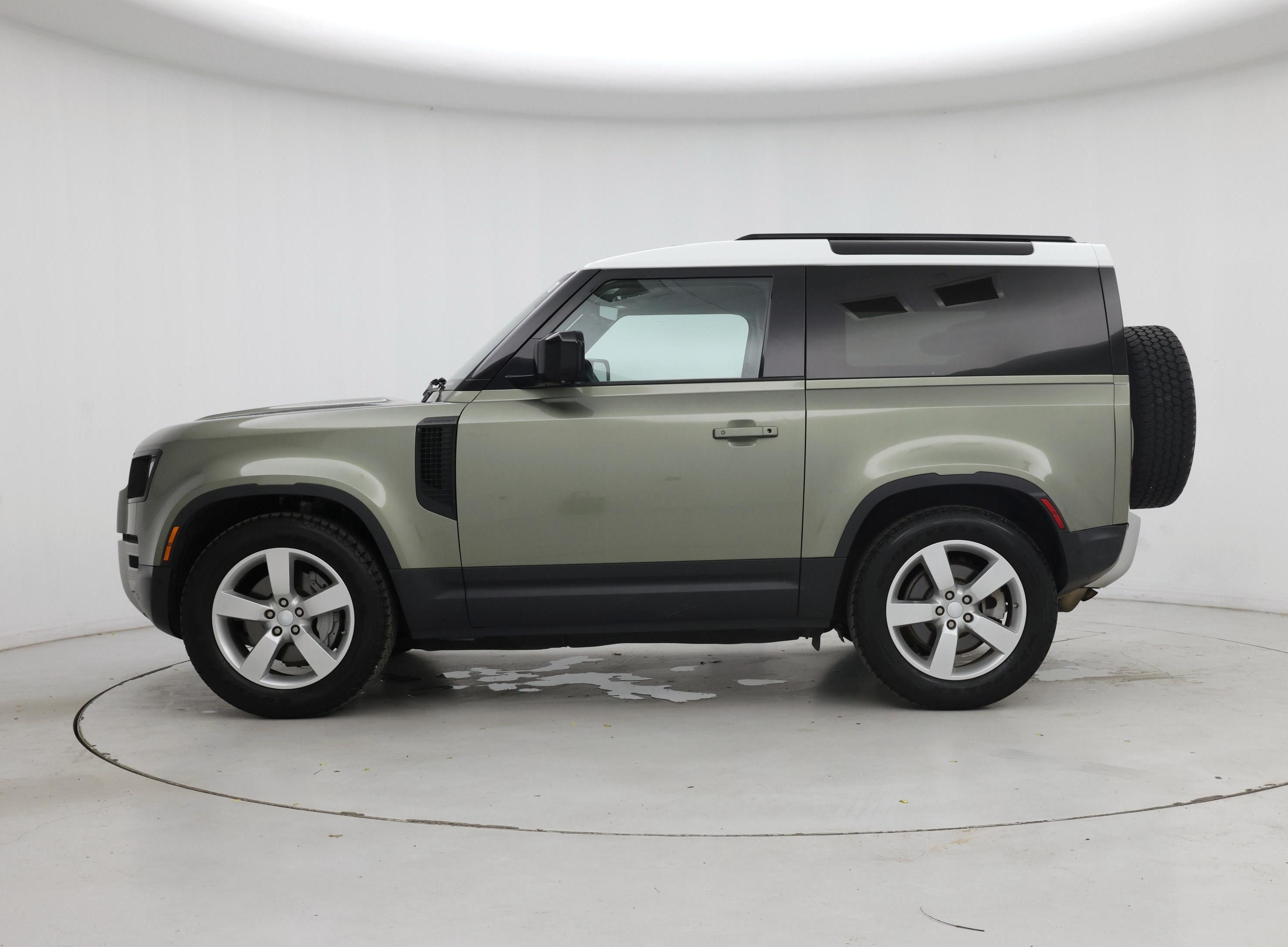 Thumbnail: 2021 Land Rover Defender - 3