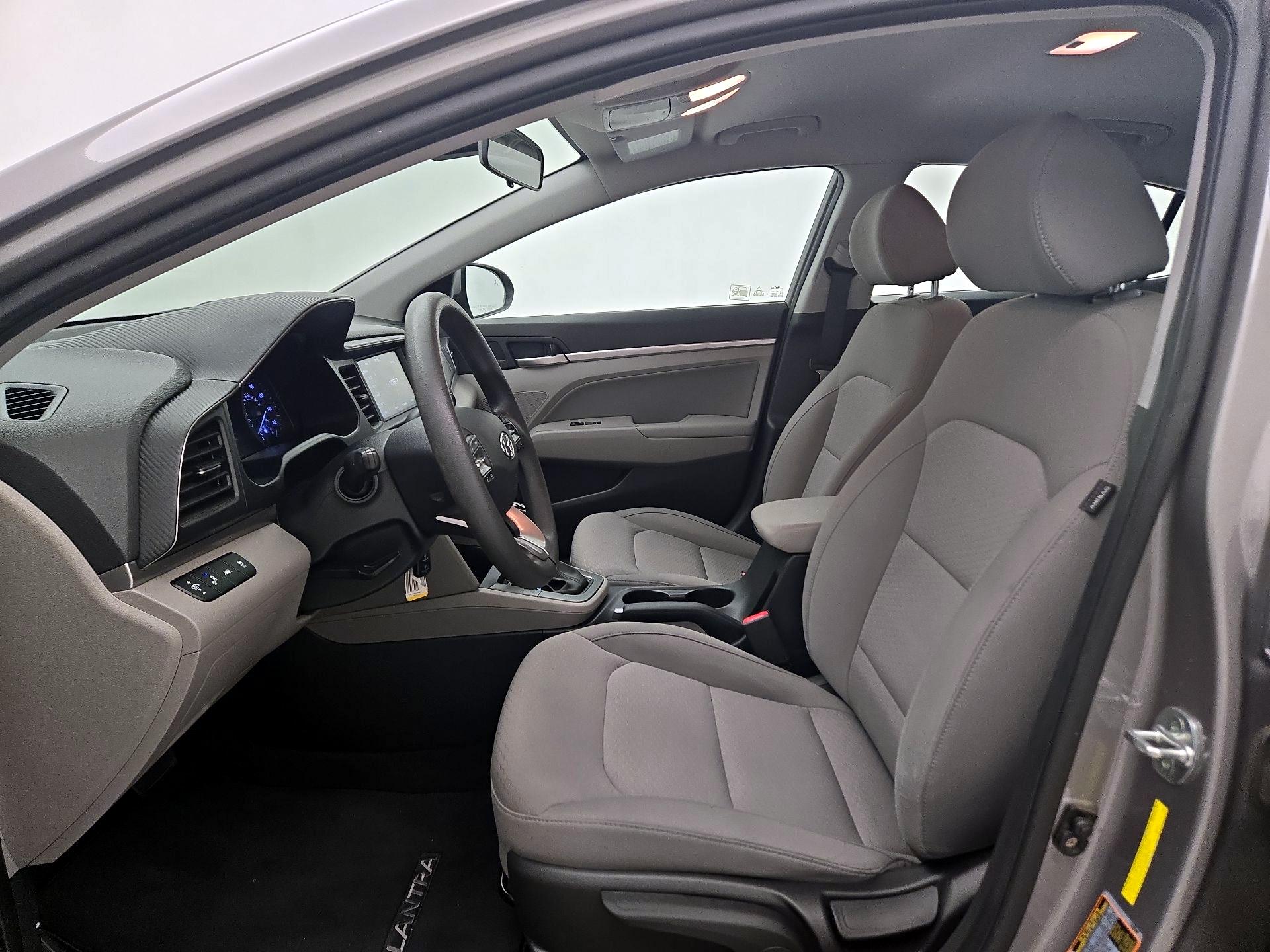 Thumbnail: 2020 Hyundai Elantra - 11