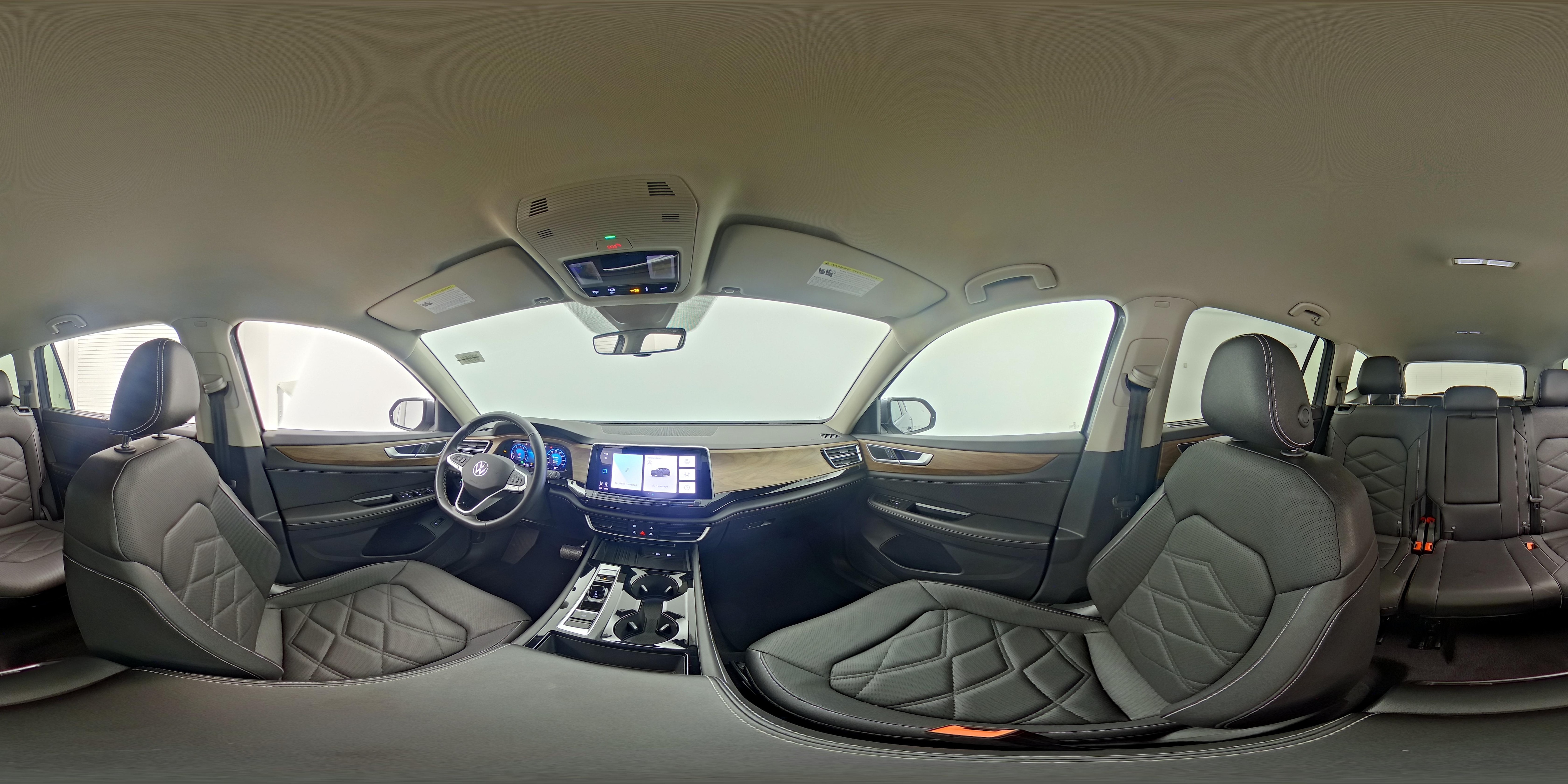 2025 Volkswagen Atlas SE w/Tech - Photo 26