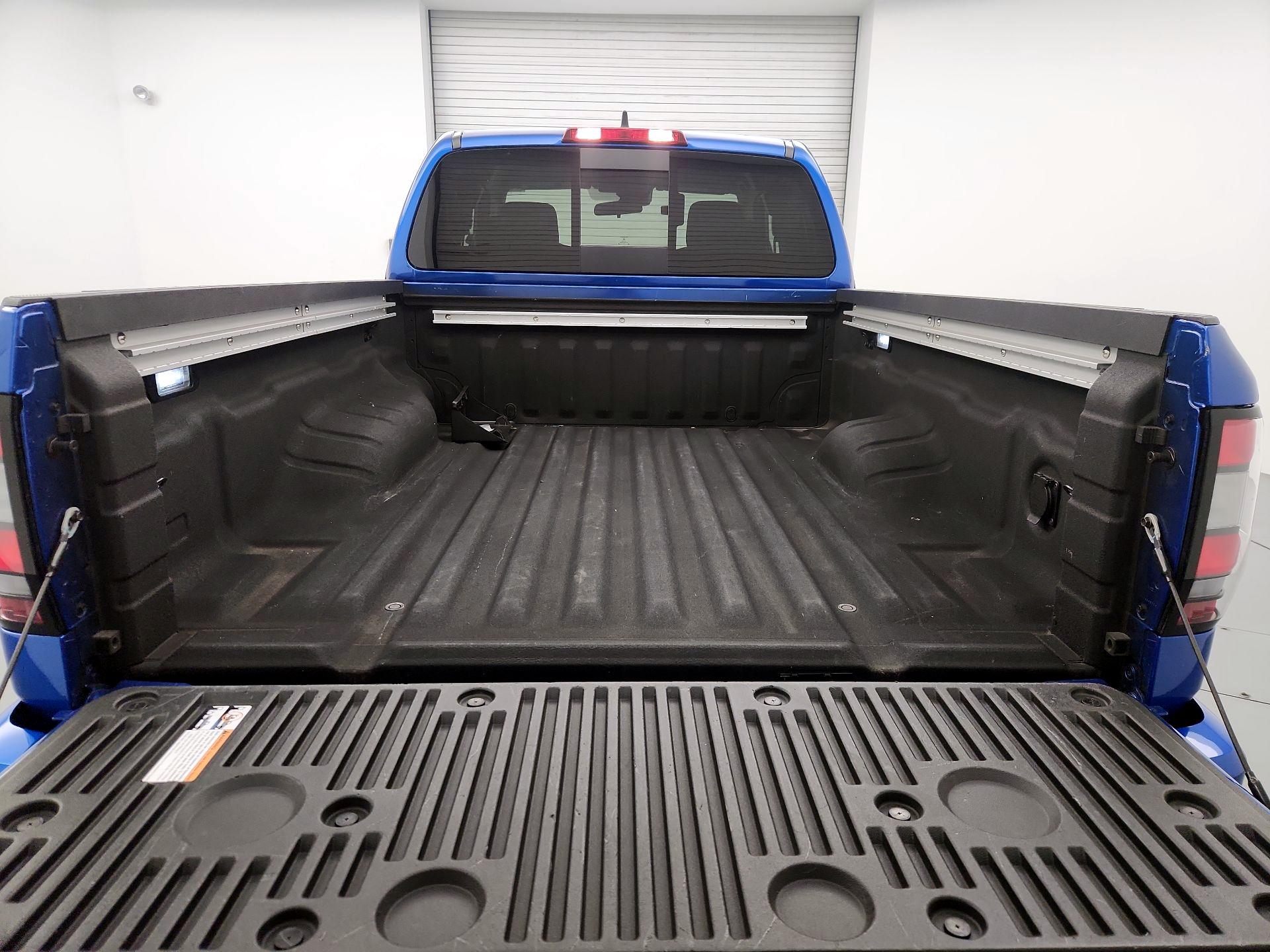 Thumbnail: 2024 Nissan Frontier - 20
