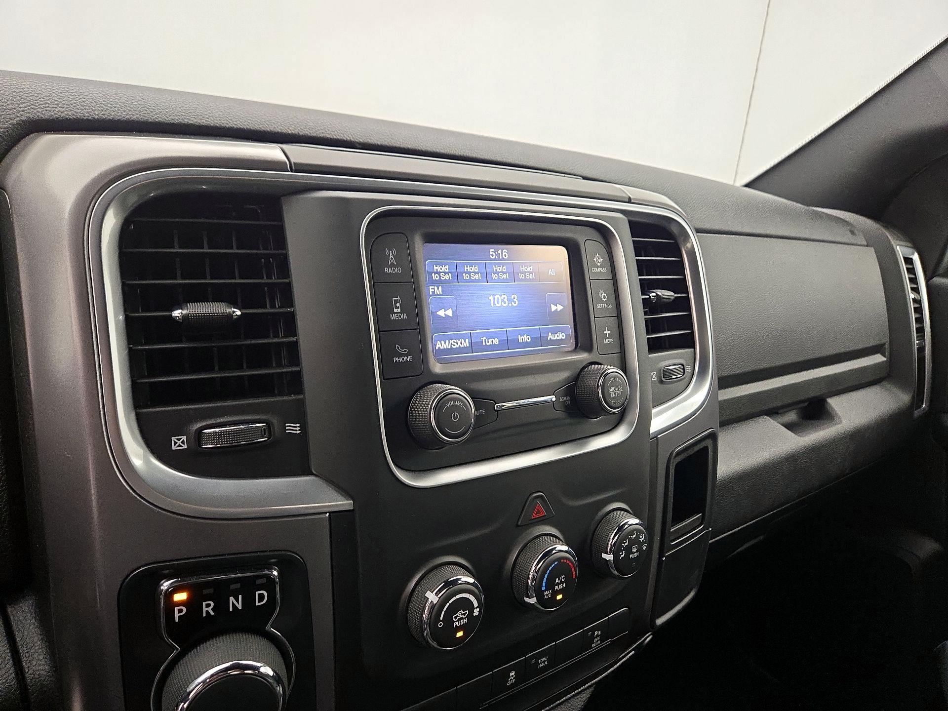 Thumbnail: 2021 RAM 1500 Classic - 15