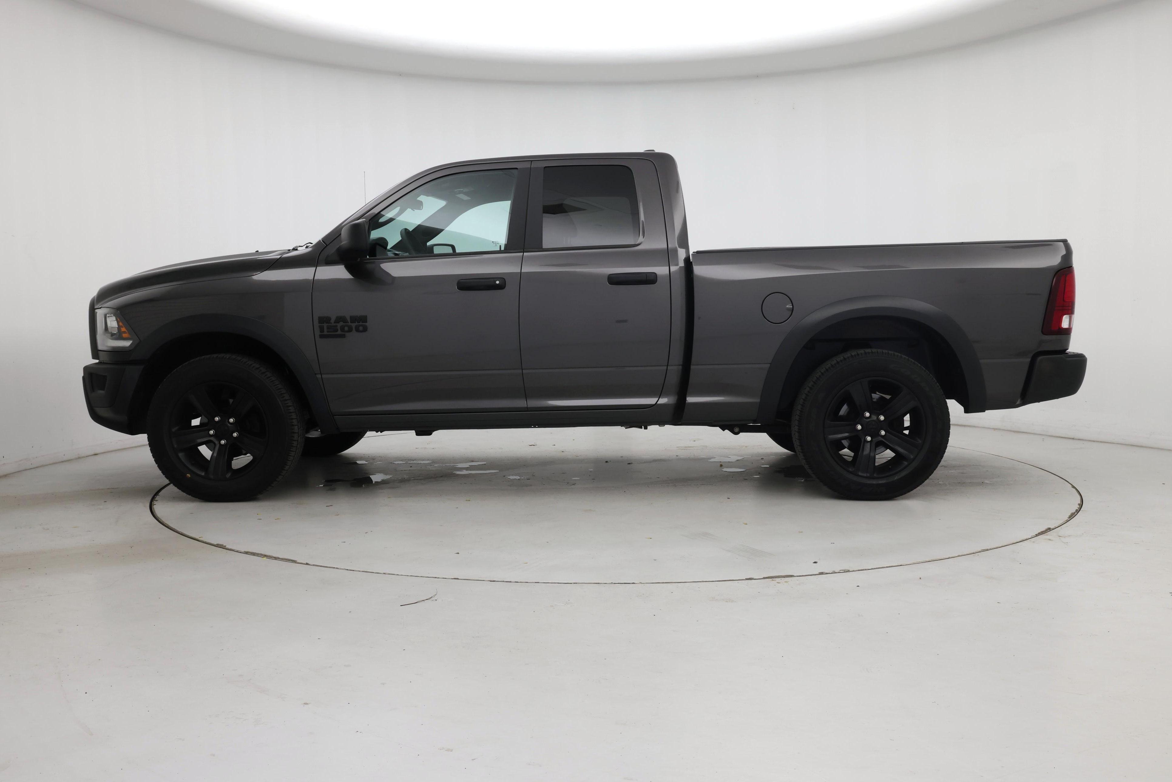 Thumbnail: 2021 RAM 1500 Classic - 3