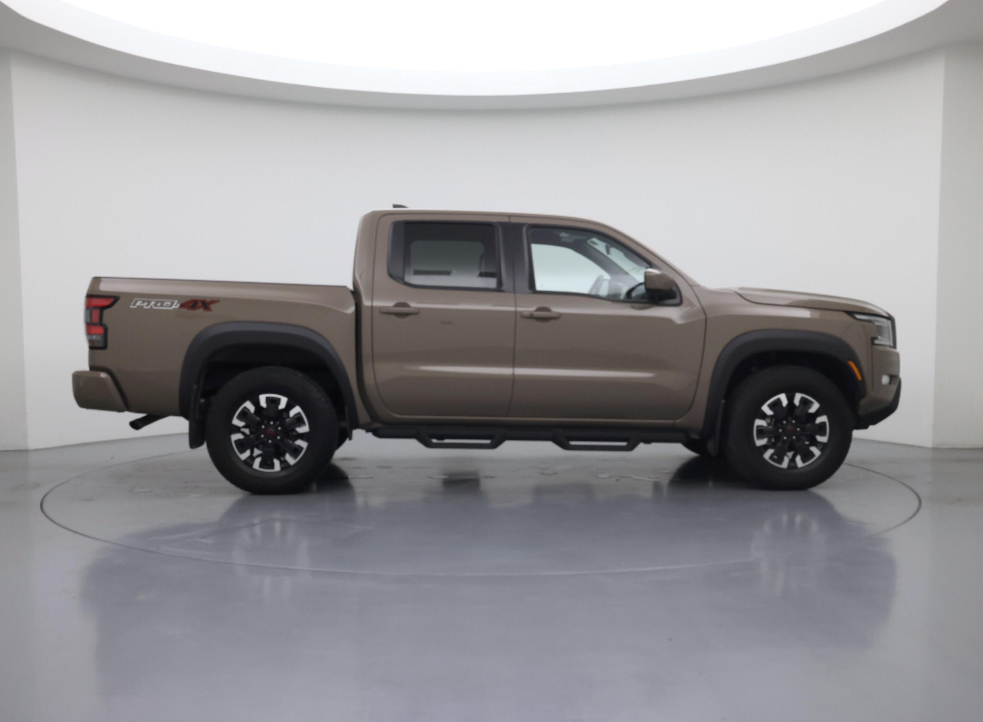 Thumbnail: 2024 Nissan Frontier - 7