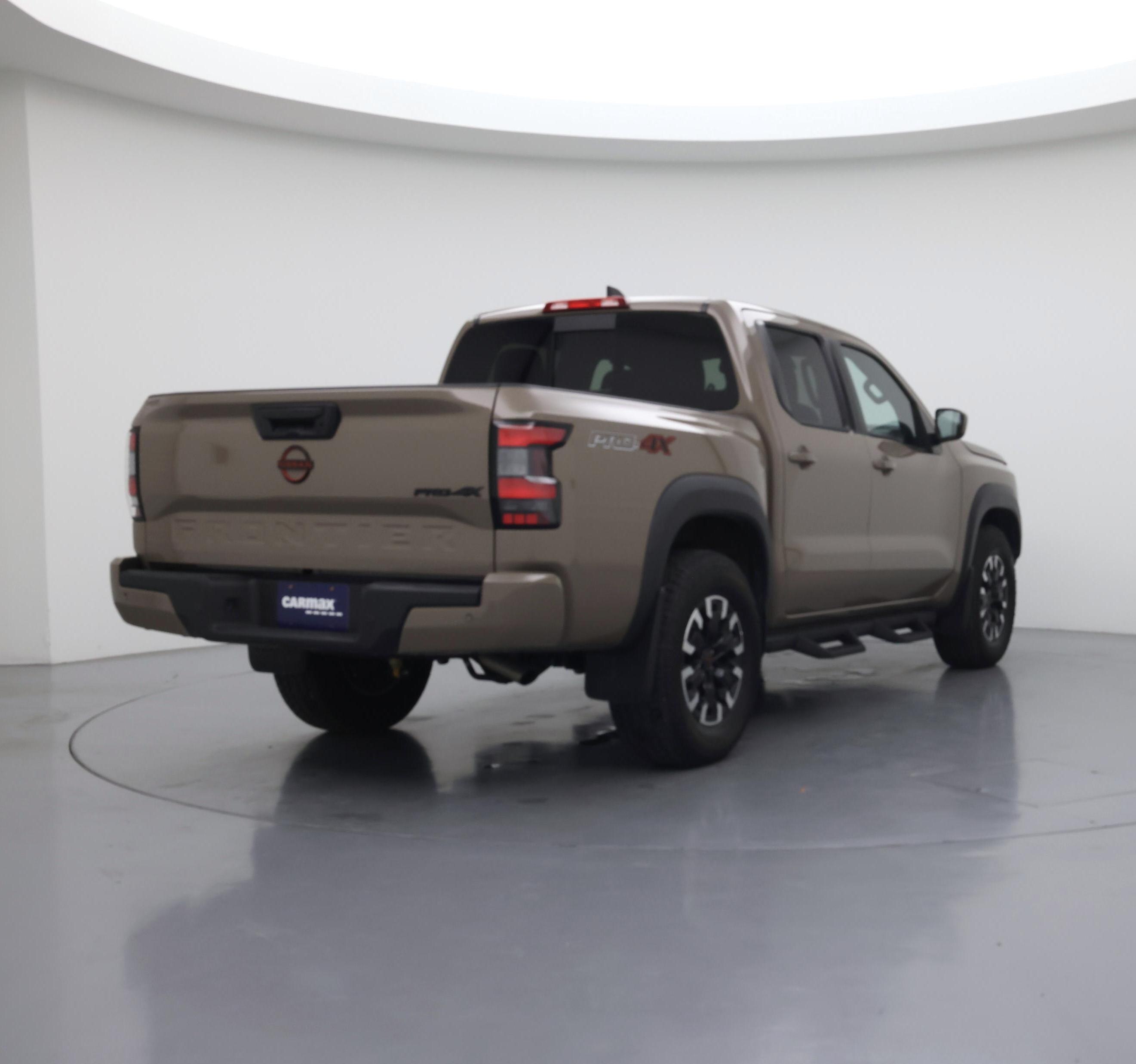 Thumbnail: 2024 Nissan Frontier - 8