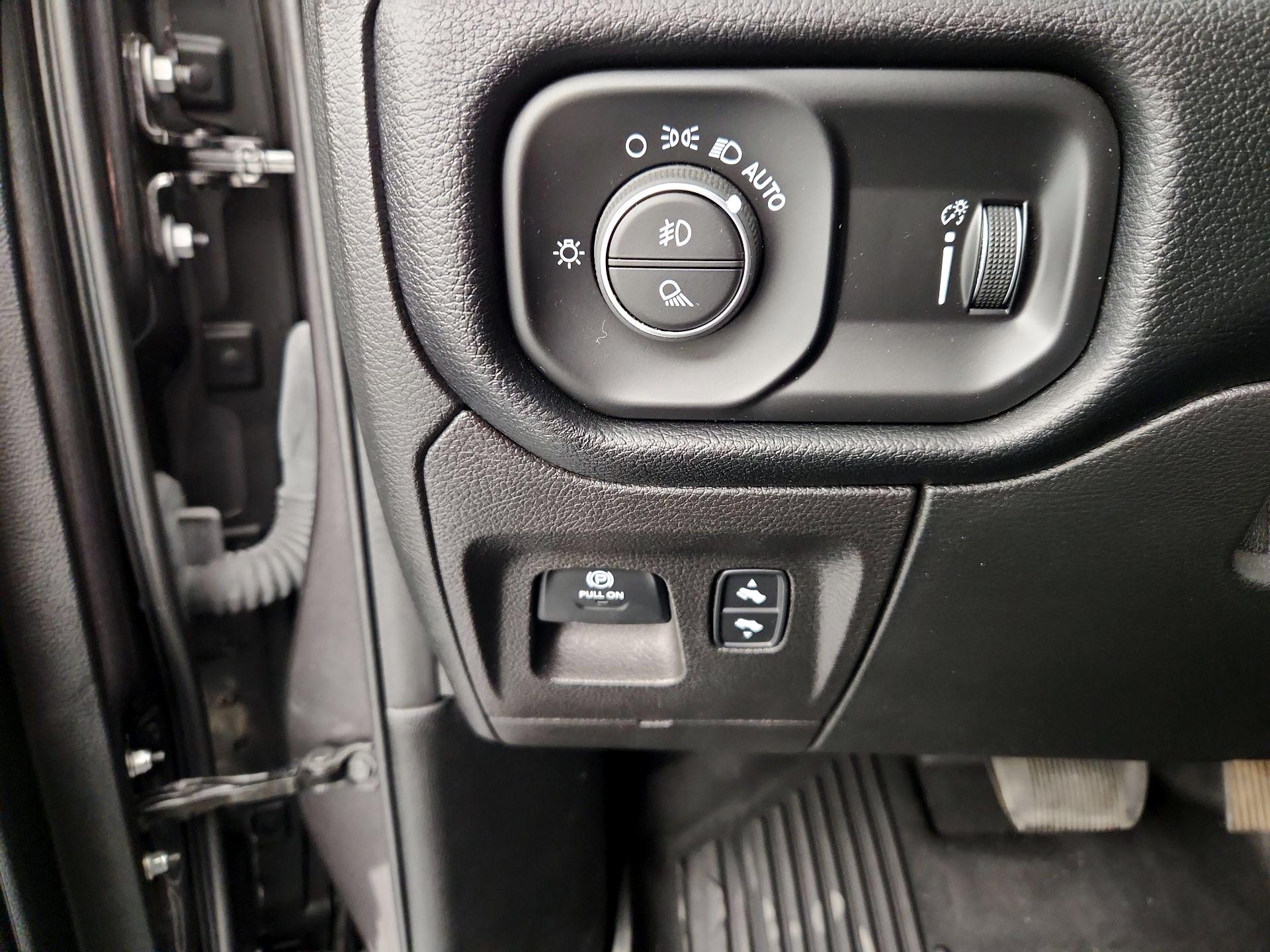 Thumbnail: 2021 RAM 1500 - 13