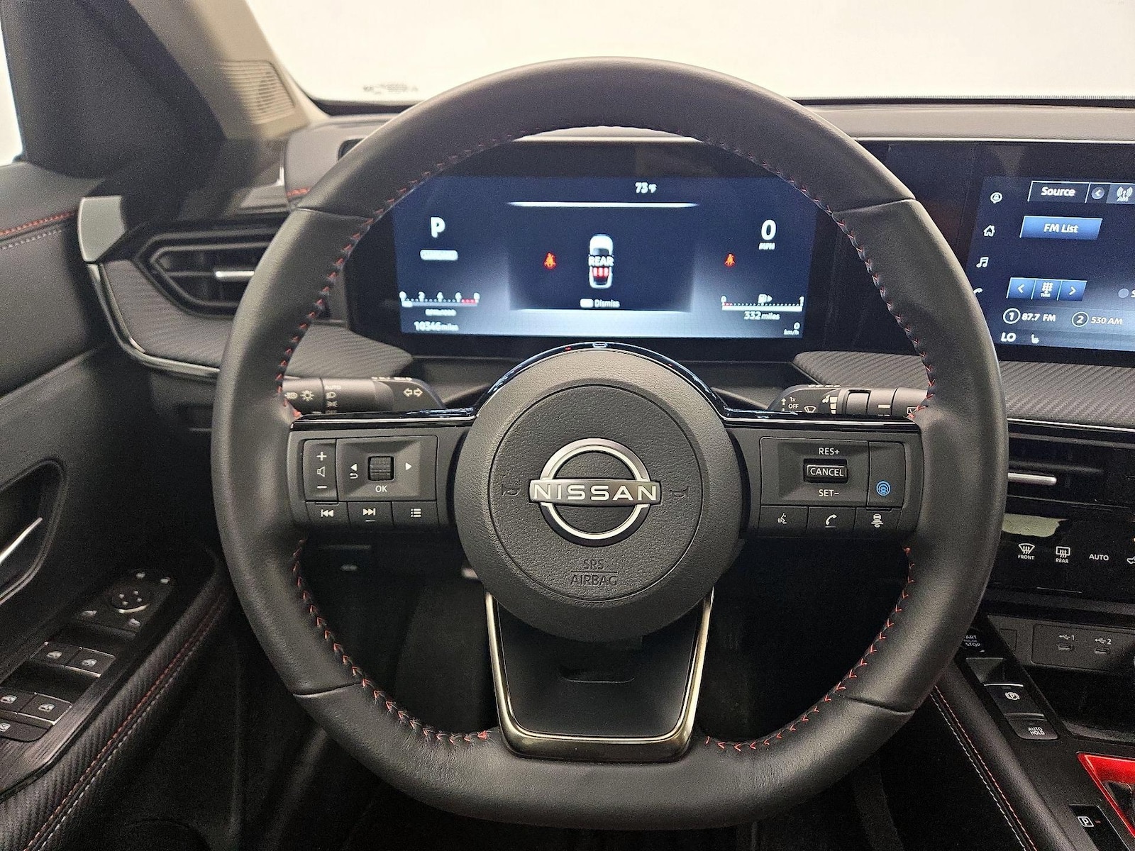 2025 Nissan Kicks SR AWD - Photo 11