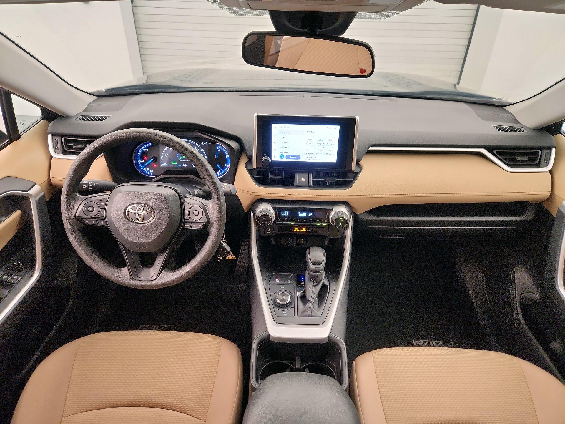 Thumbnail: 2024 Toyota RAV4 - 9