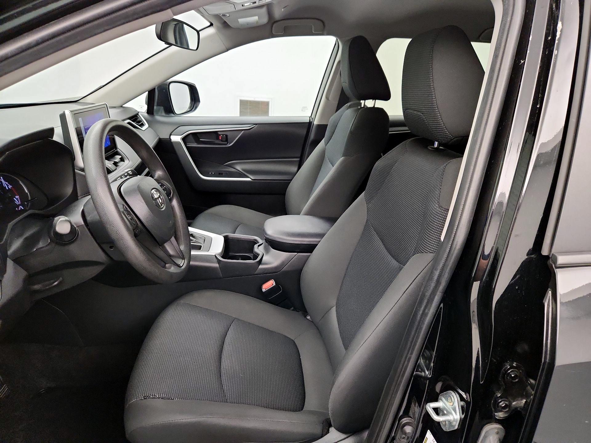 Thumbnail: 2024 Toyota RAV4 - 11